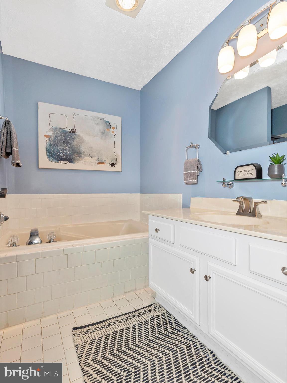 SPRING RIDGE - Residential