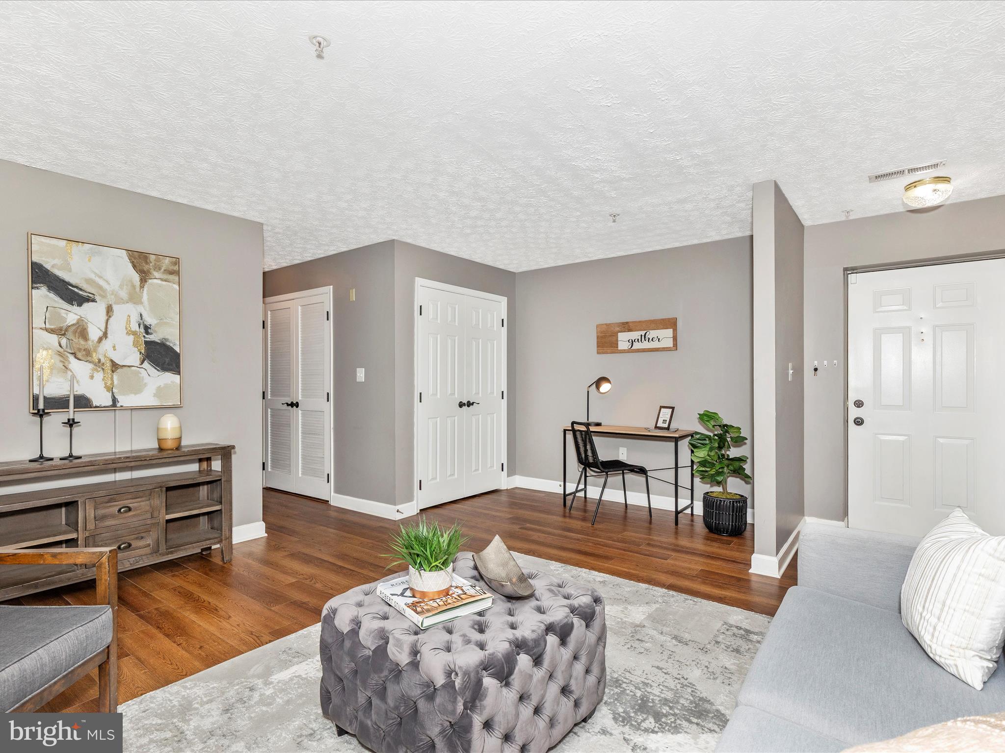 SPRING RIDGE - Residential