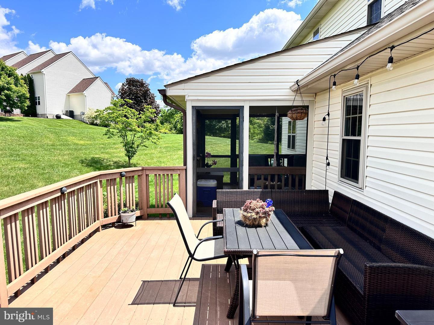 739 MONARCH DRIVE