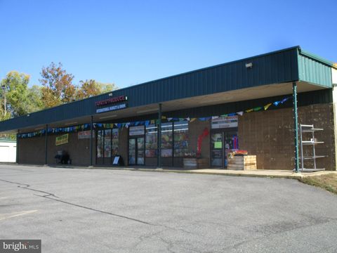 Photo of 14 Commercial Plz, ELKTON, MD 21921 (MLS # MDCC2019492) Photo of 14 Commercial Plz, ELKTON, MD 21921 (MLS # MDCC2019492)