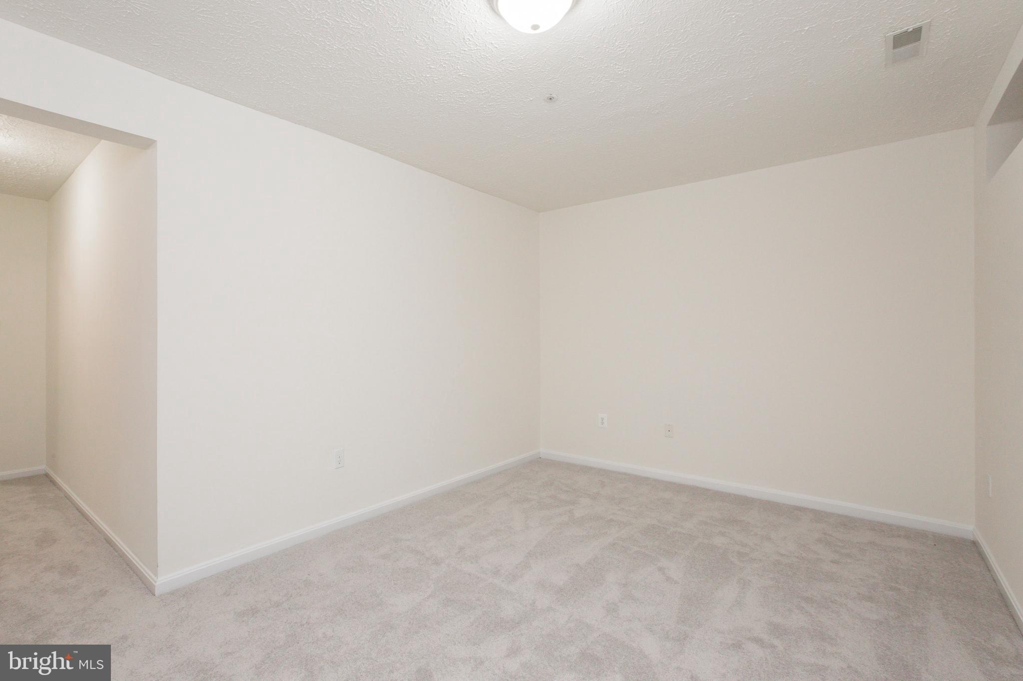 ARBOR WEST - Residential