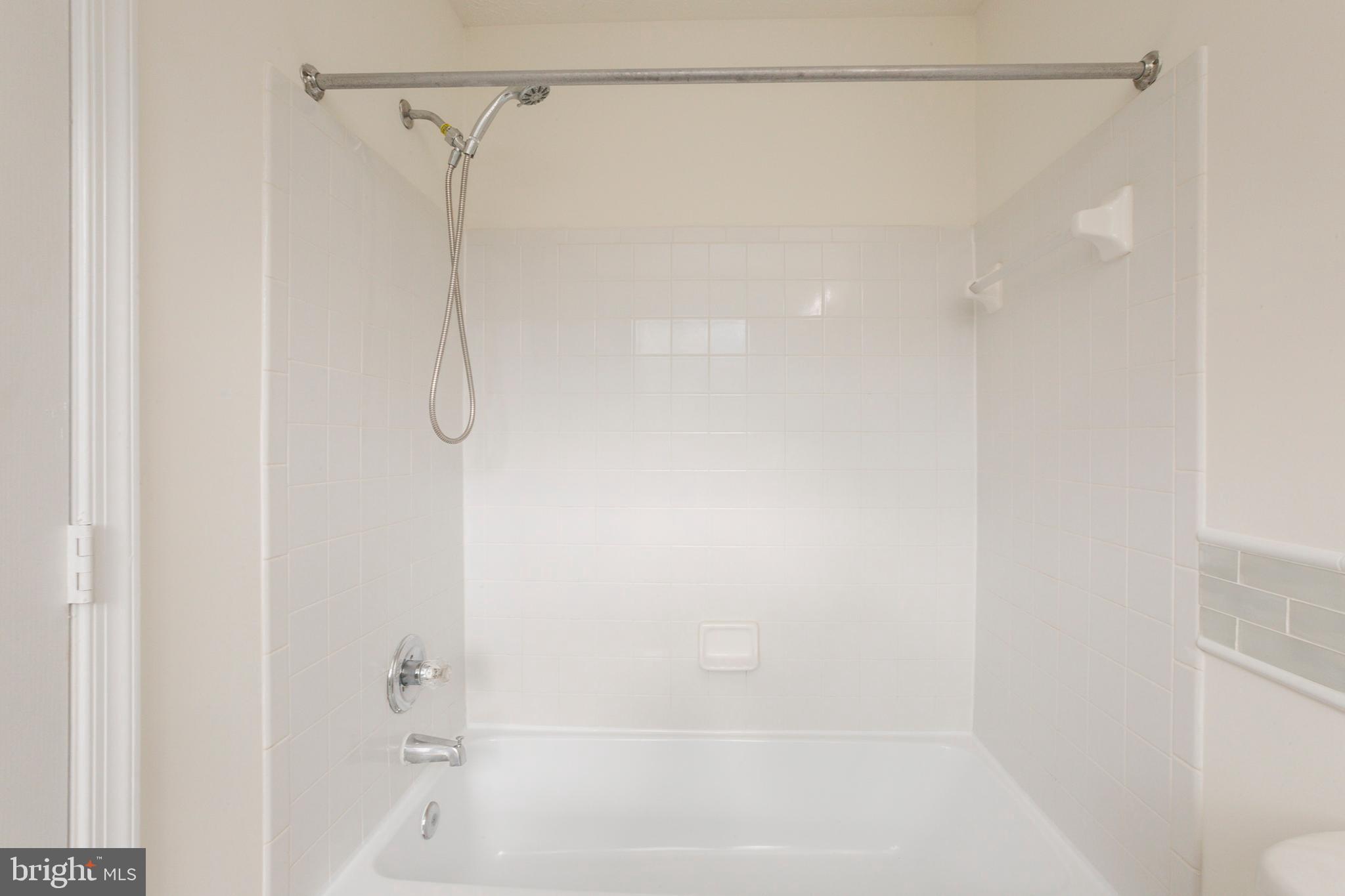 ARBOR WEST - Residential