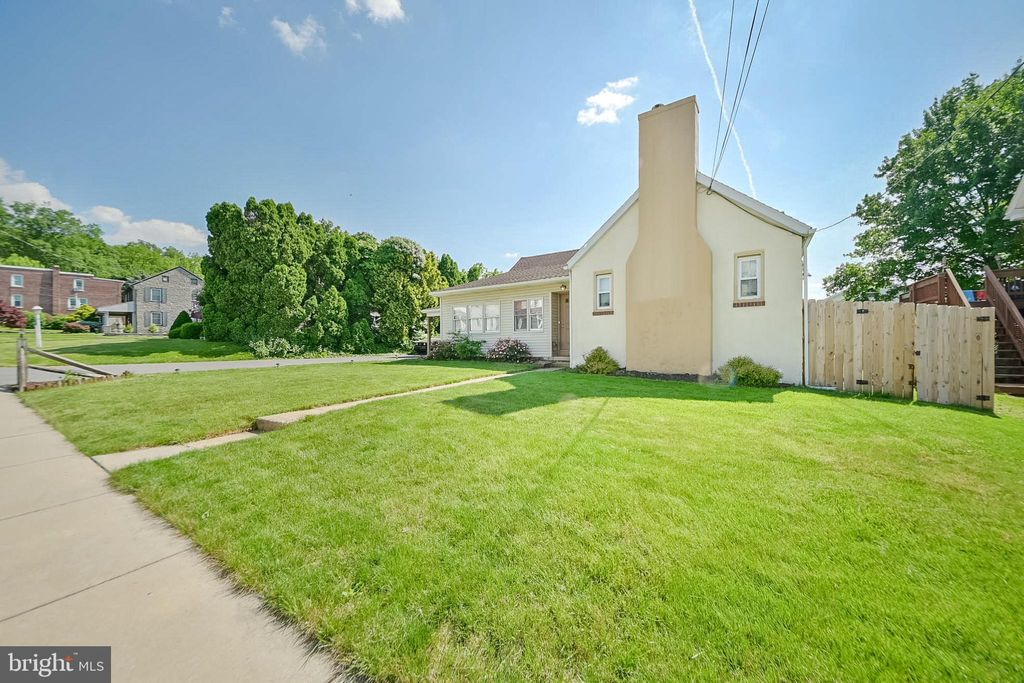 Photo of 125 E Chestnut Street, Ephrata, PA 17522 (MLS # PALA2049566)