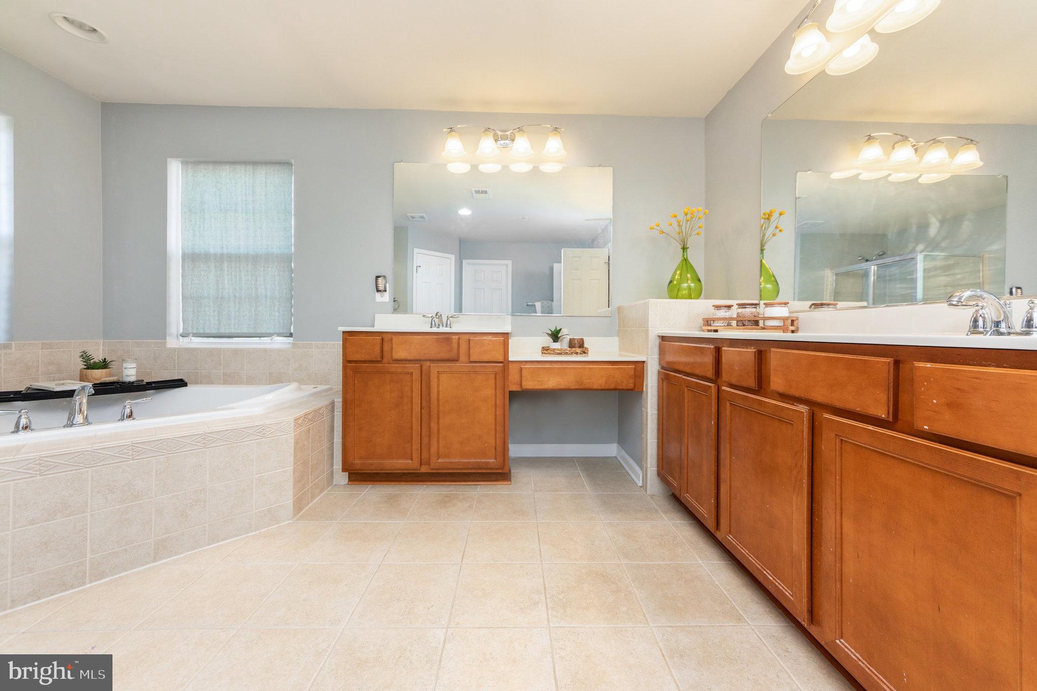 BATTLEGROUND ESTATES - Residential