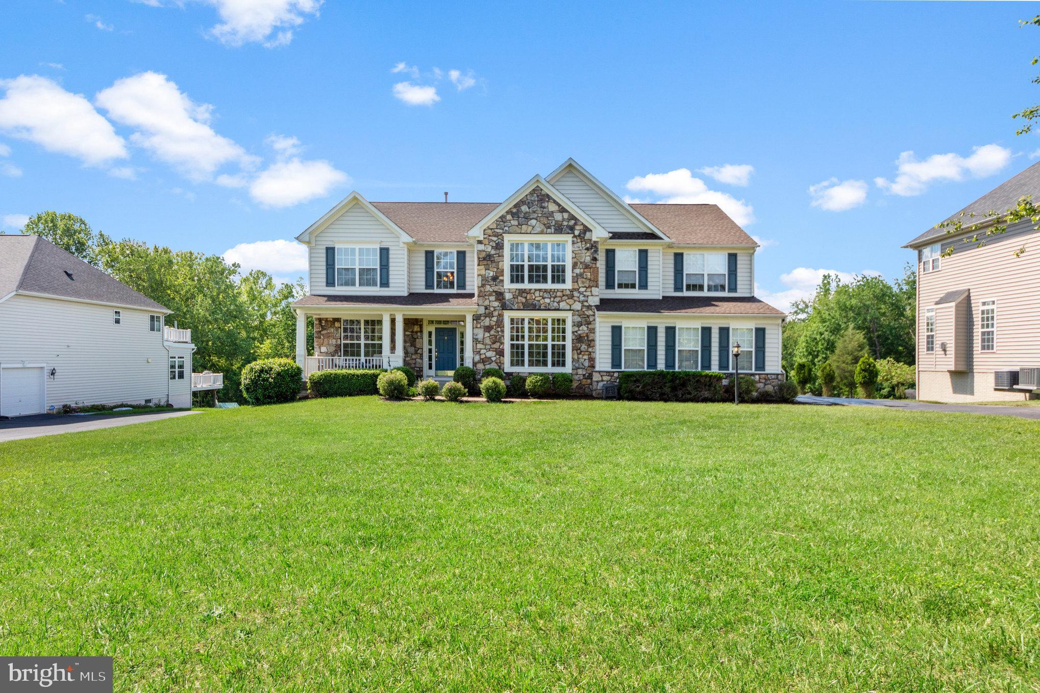 BATTLEGROUND ESTATES - Residential