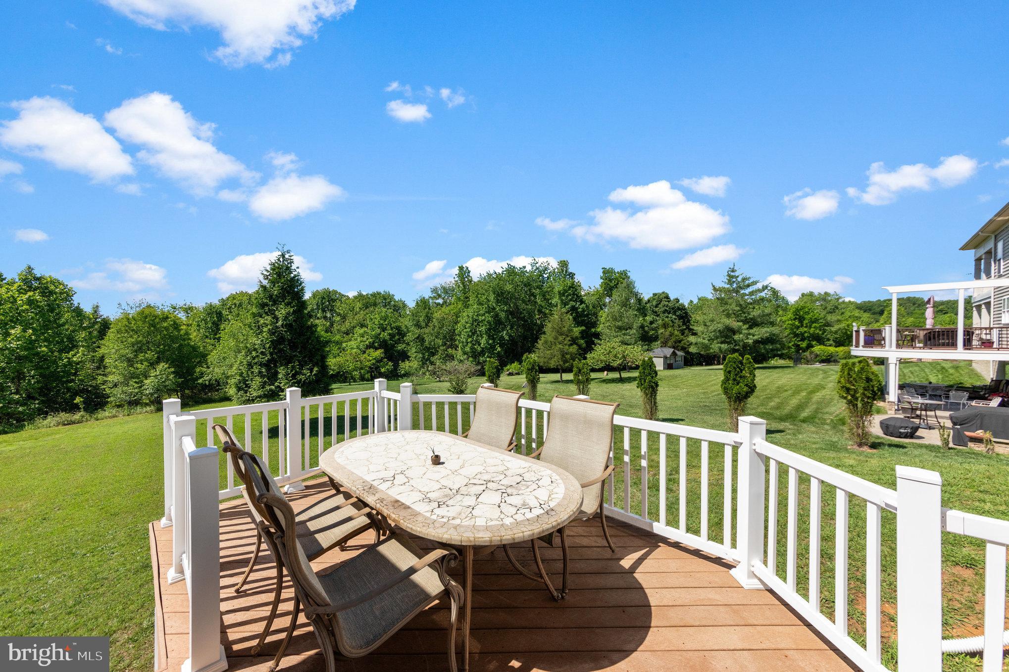 BATTLEGROUND ESTATES - Residential