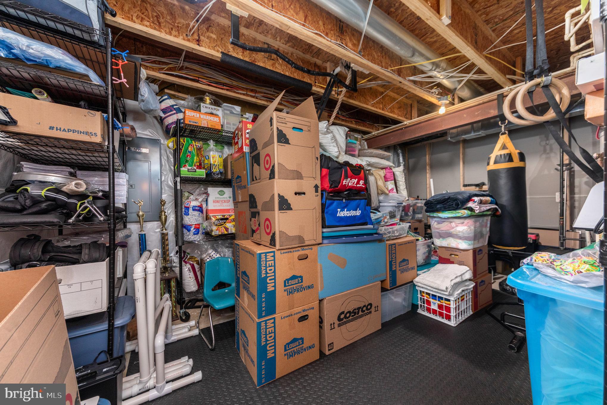 BATTLEGROUND ESTATES - Residential