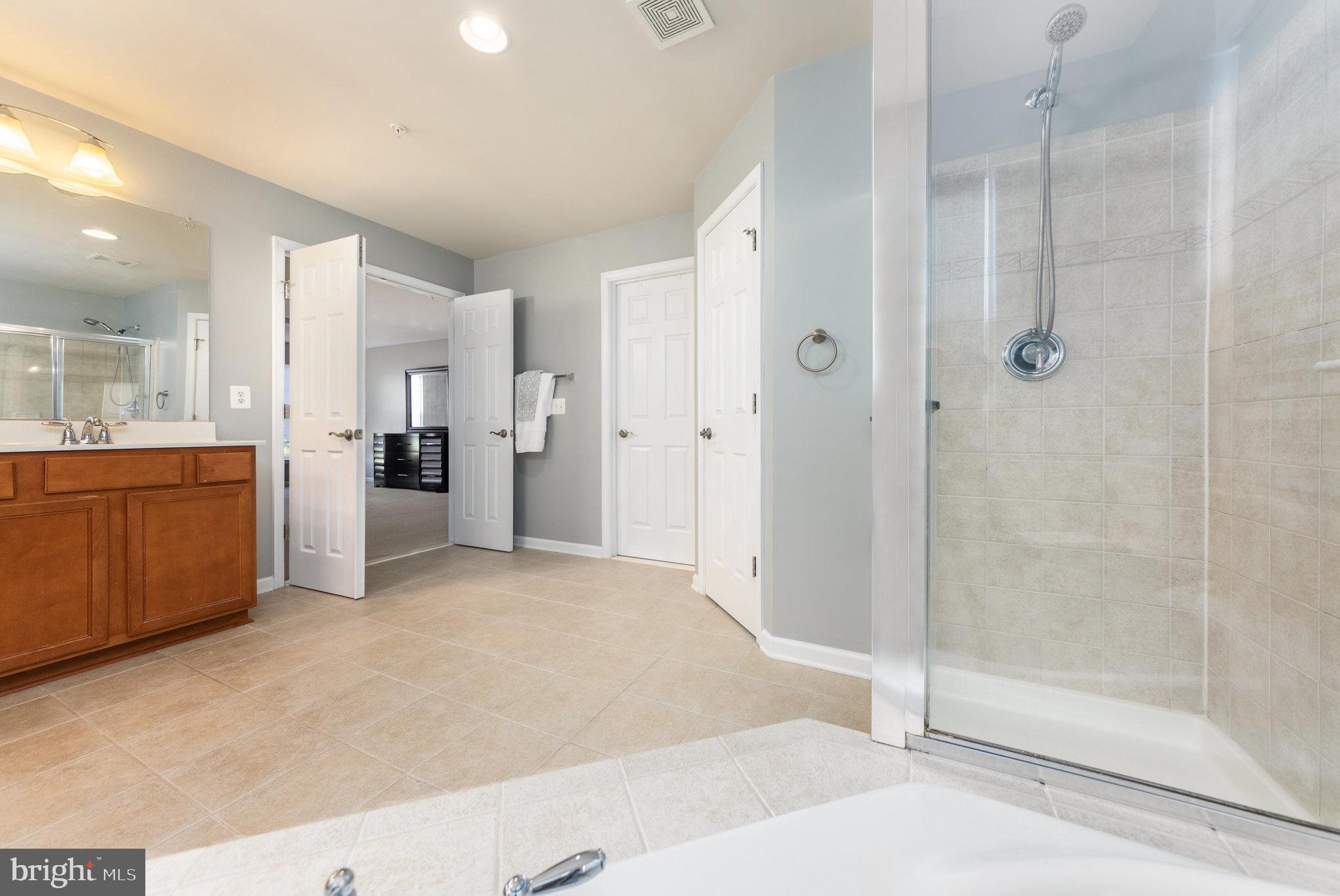 BATTLEGROUND ESTATES - Residential