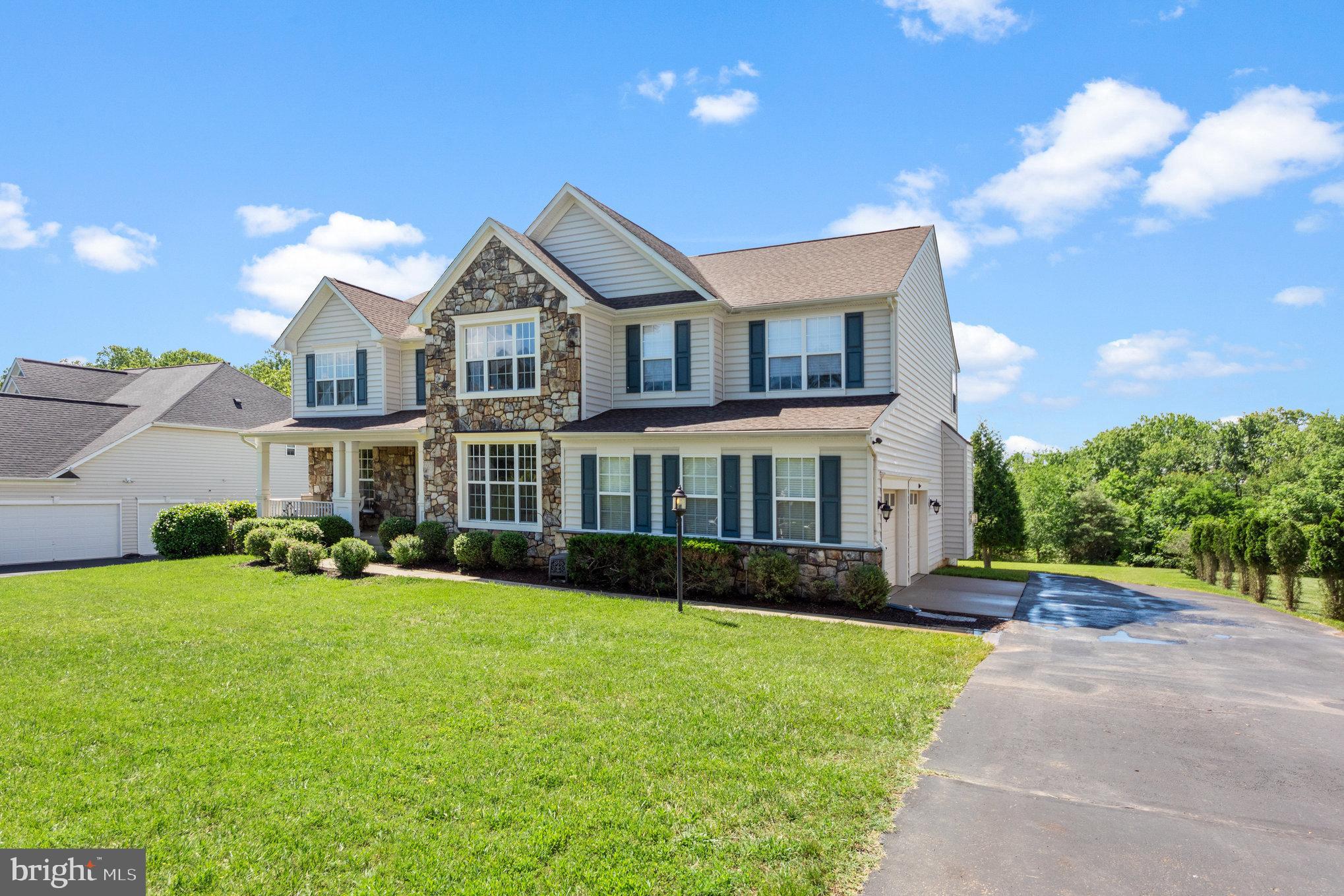 BATTLEGROUND ESTATES - Residential