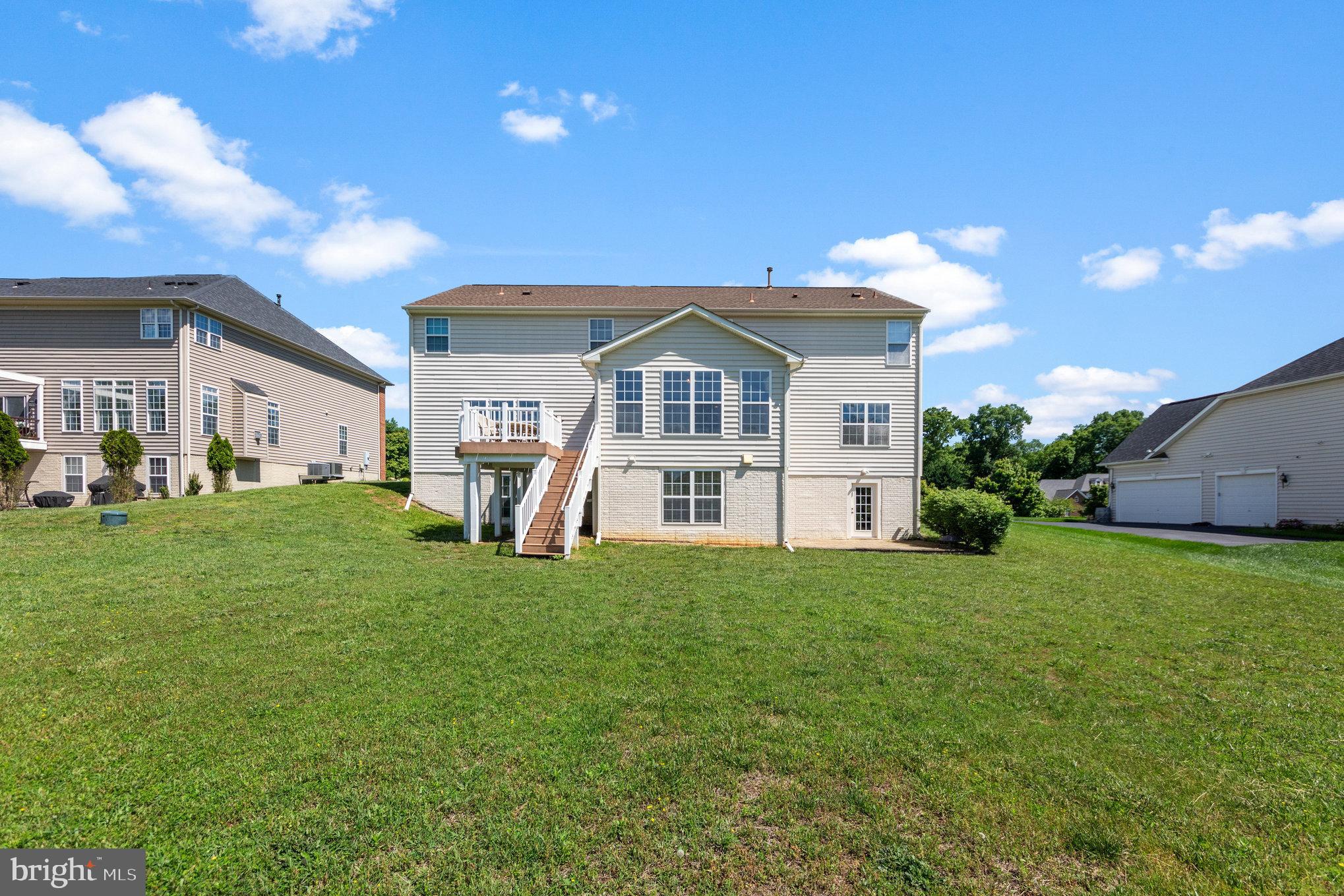 BATTLEGROUND ESTATES - Residential