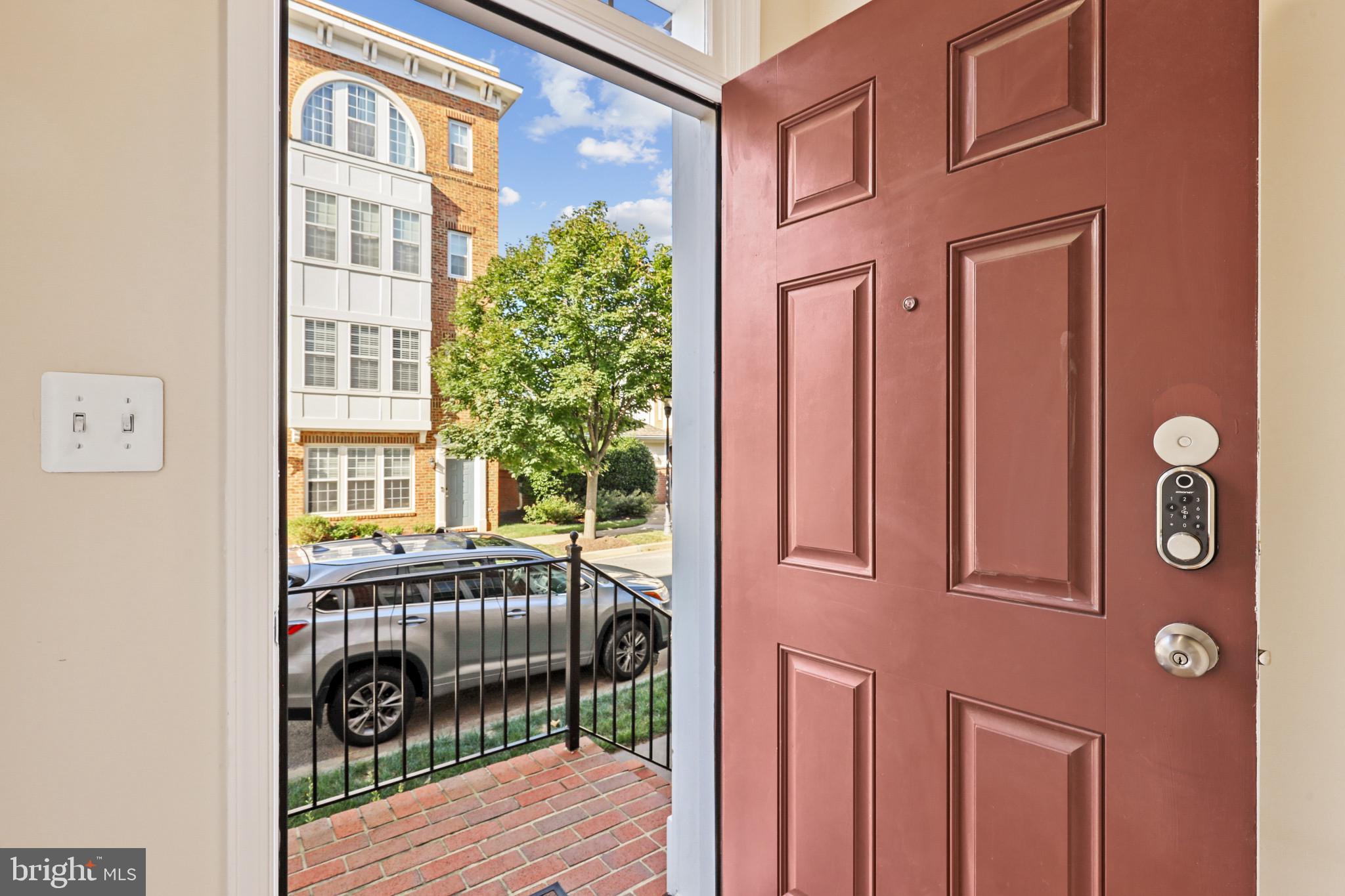 KENTLANDS - Residential