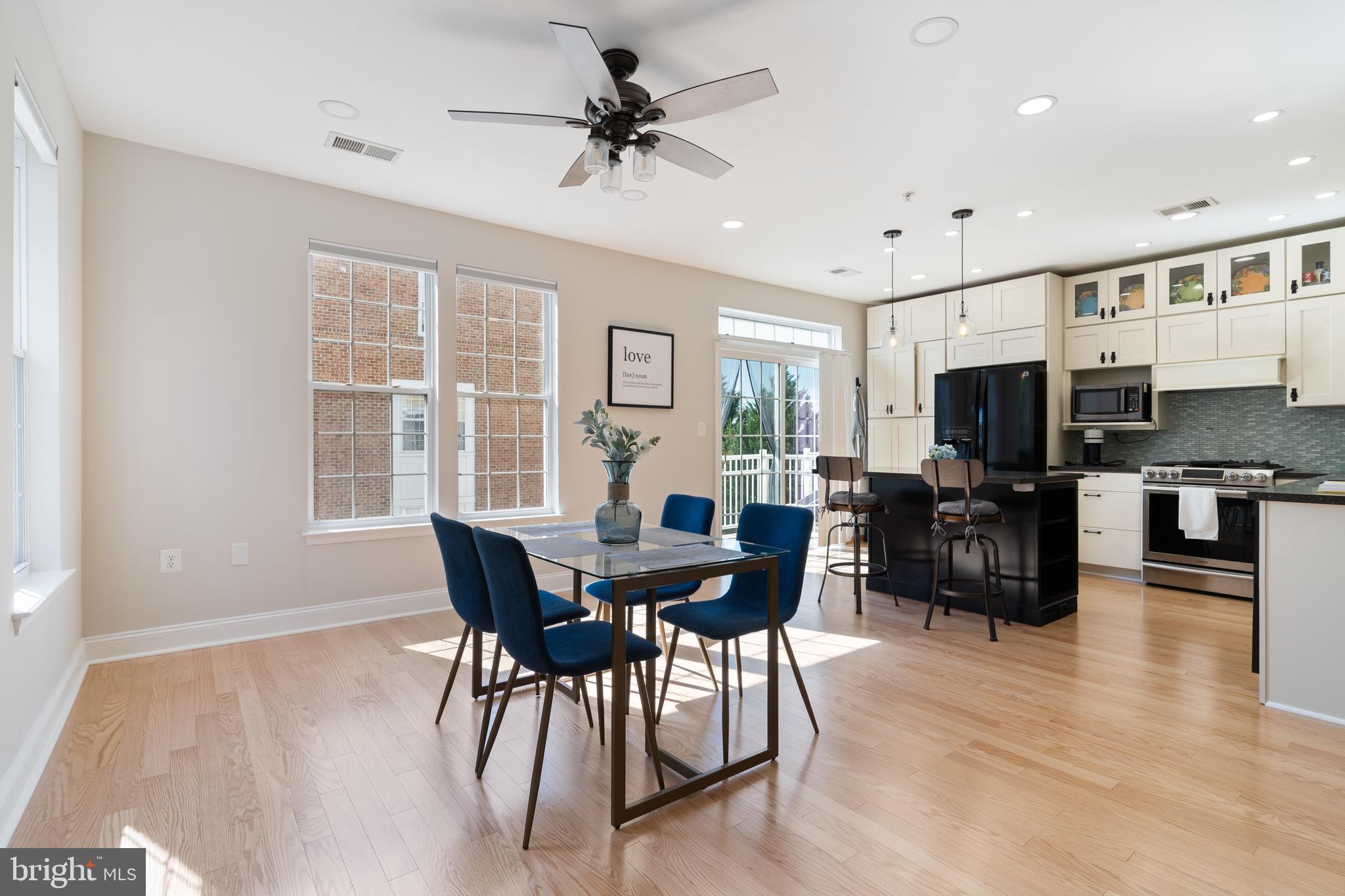 KENTLANDS - Residential