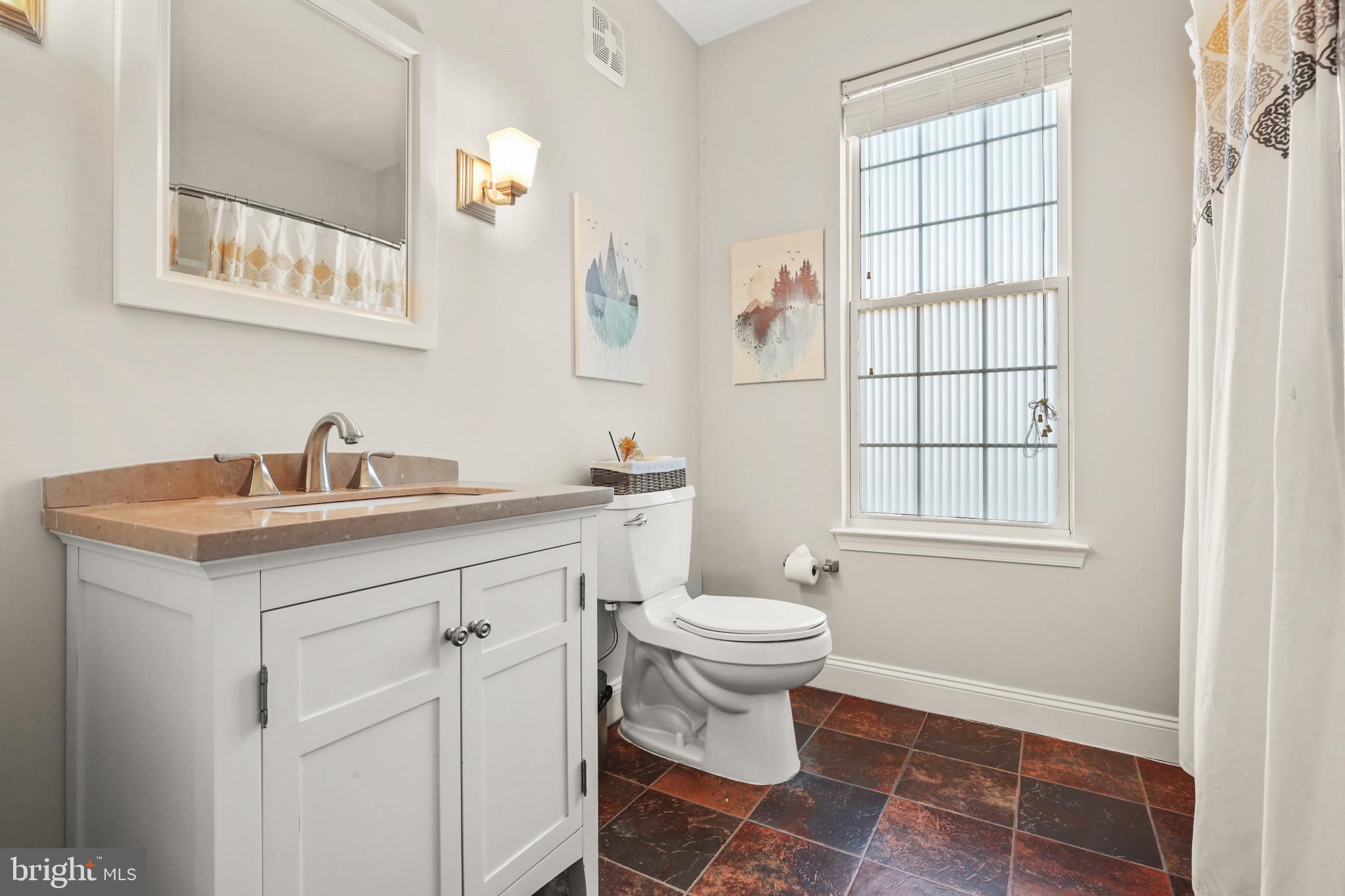 KENTLANDS - Residential