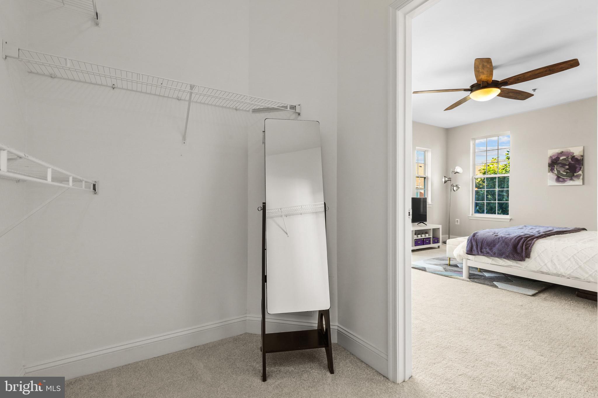 KENTLANDS - Residential