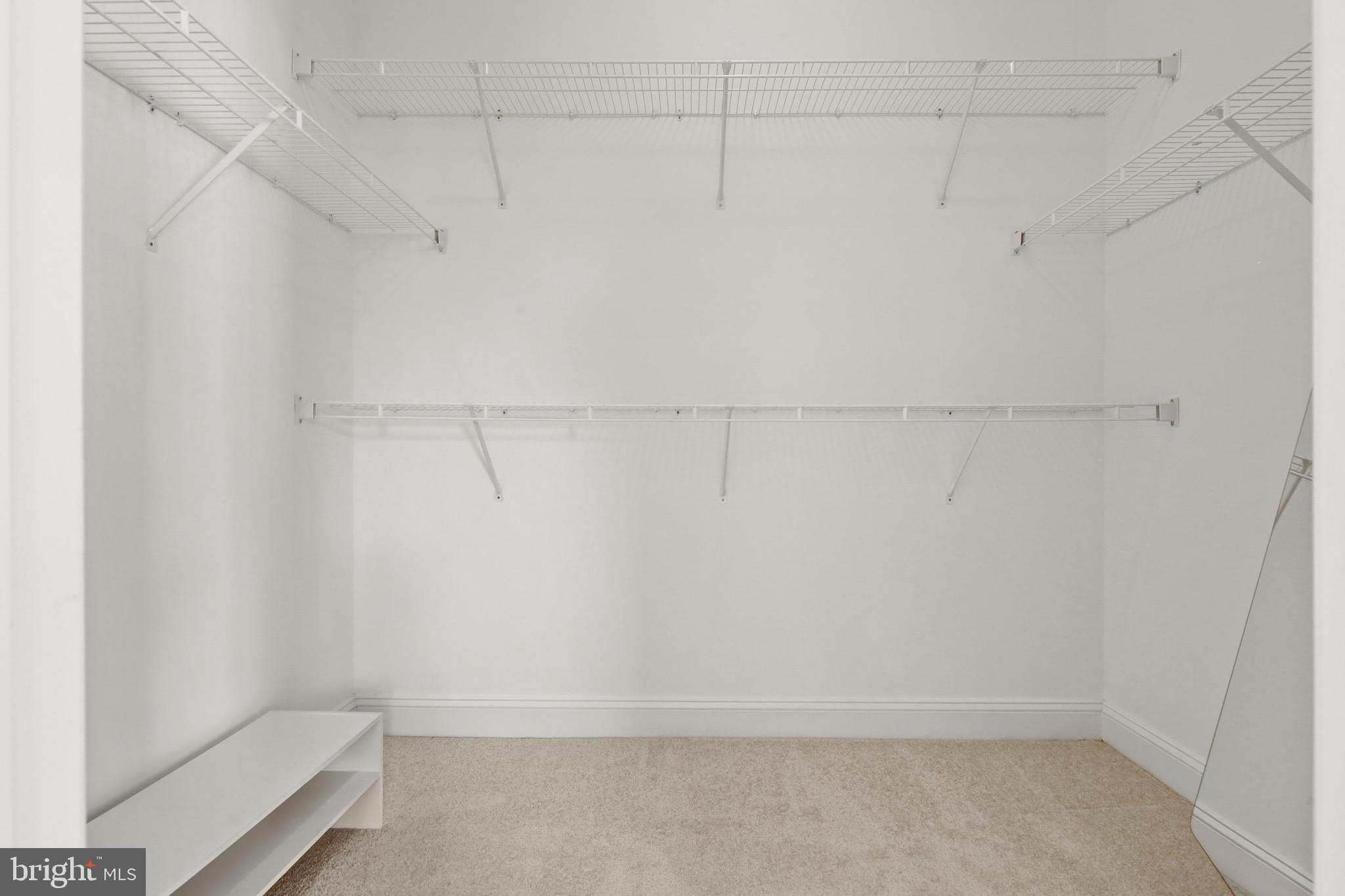 KENTLANDS - Residential