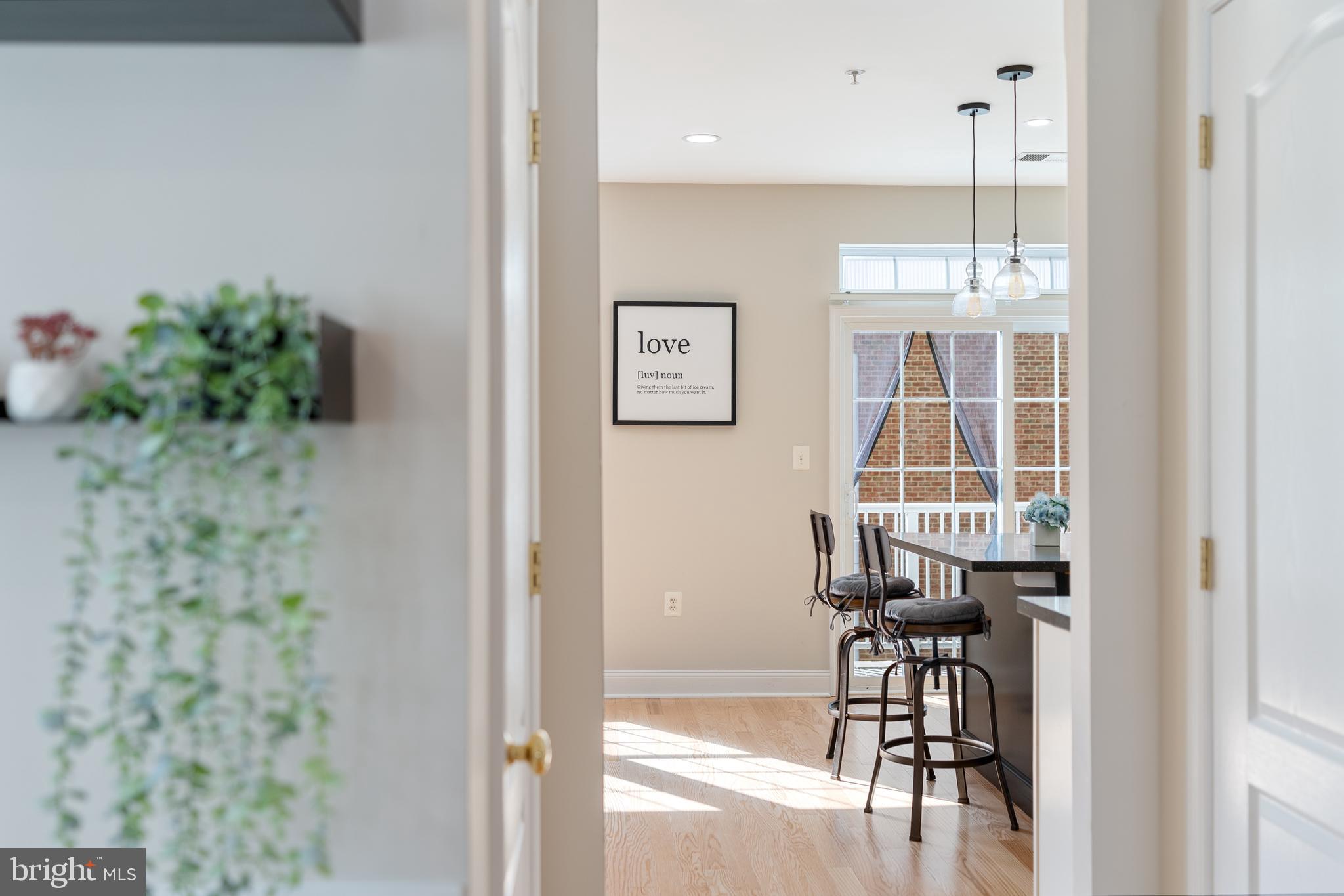 KENTLANDS - Residential