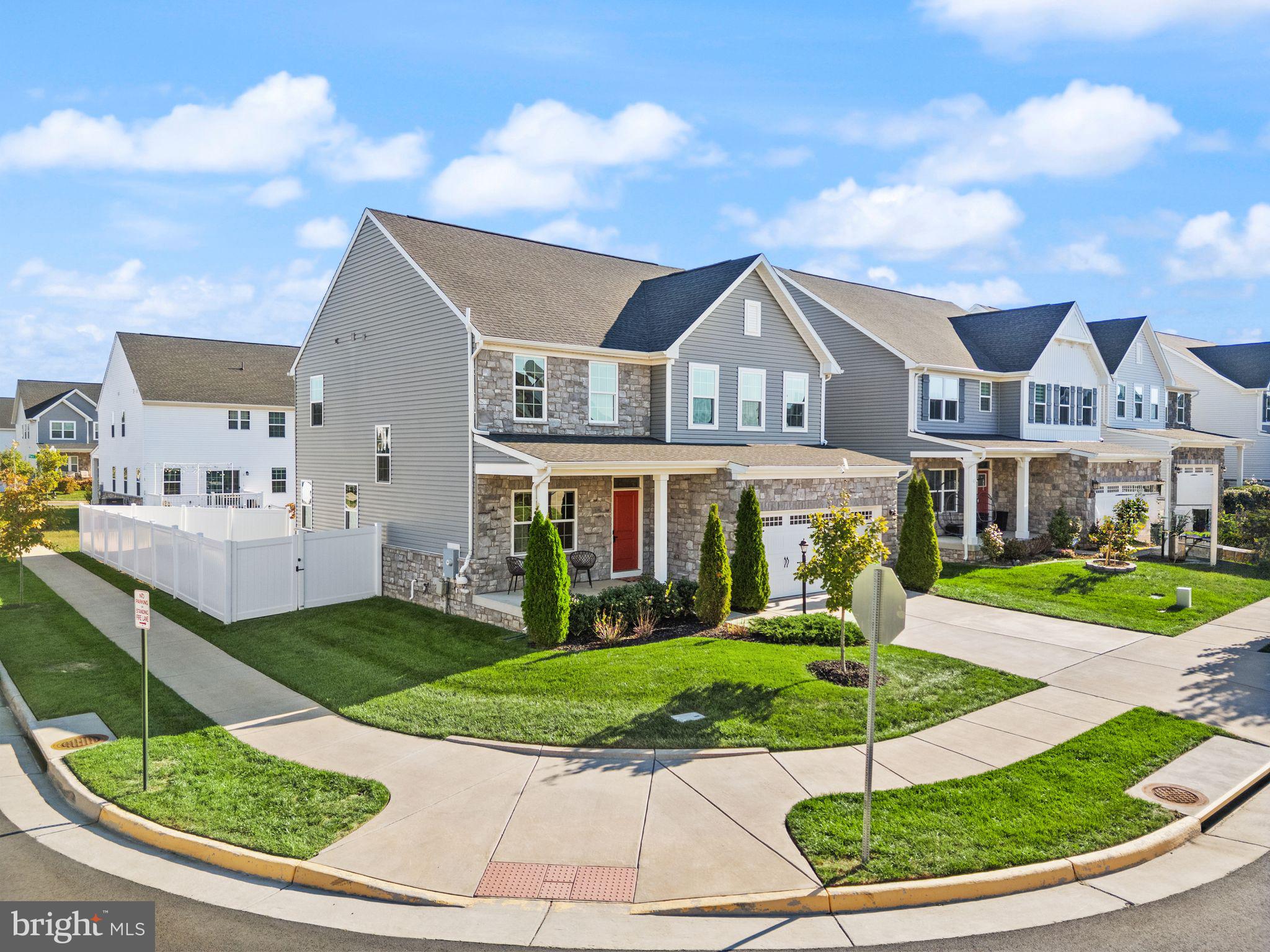 7471 FLAG POINT COURT