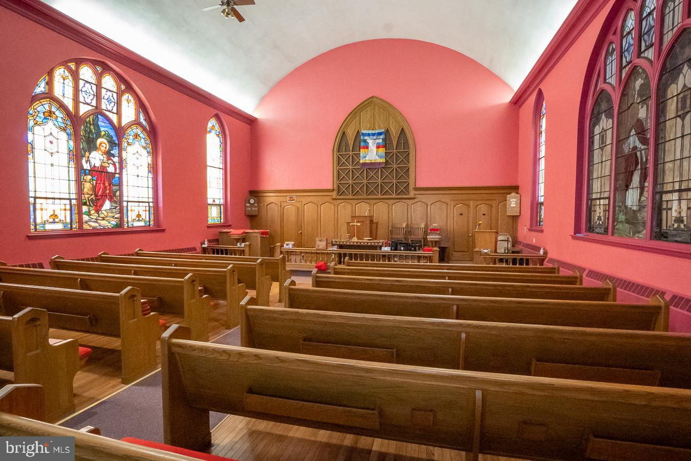 20 S WASHINGTON STREET