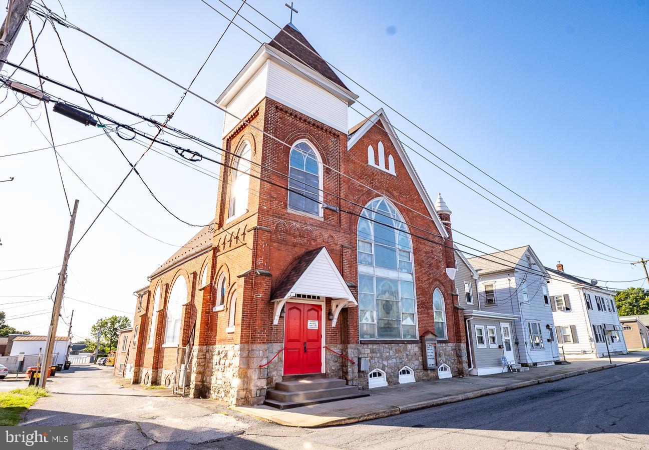 20 S WASHINGTON STREET