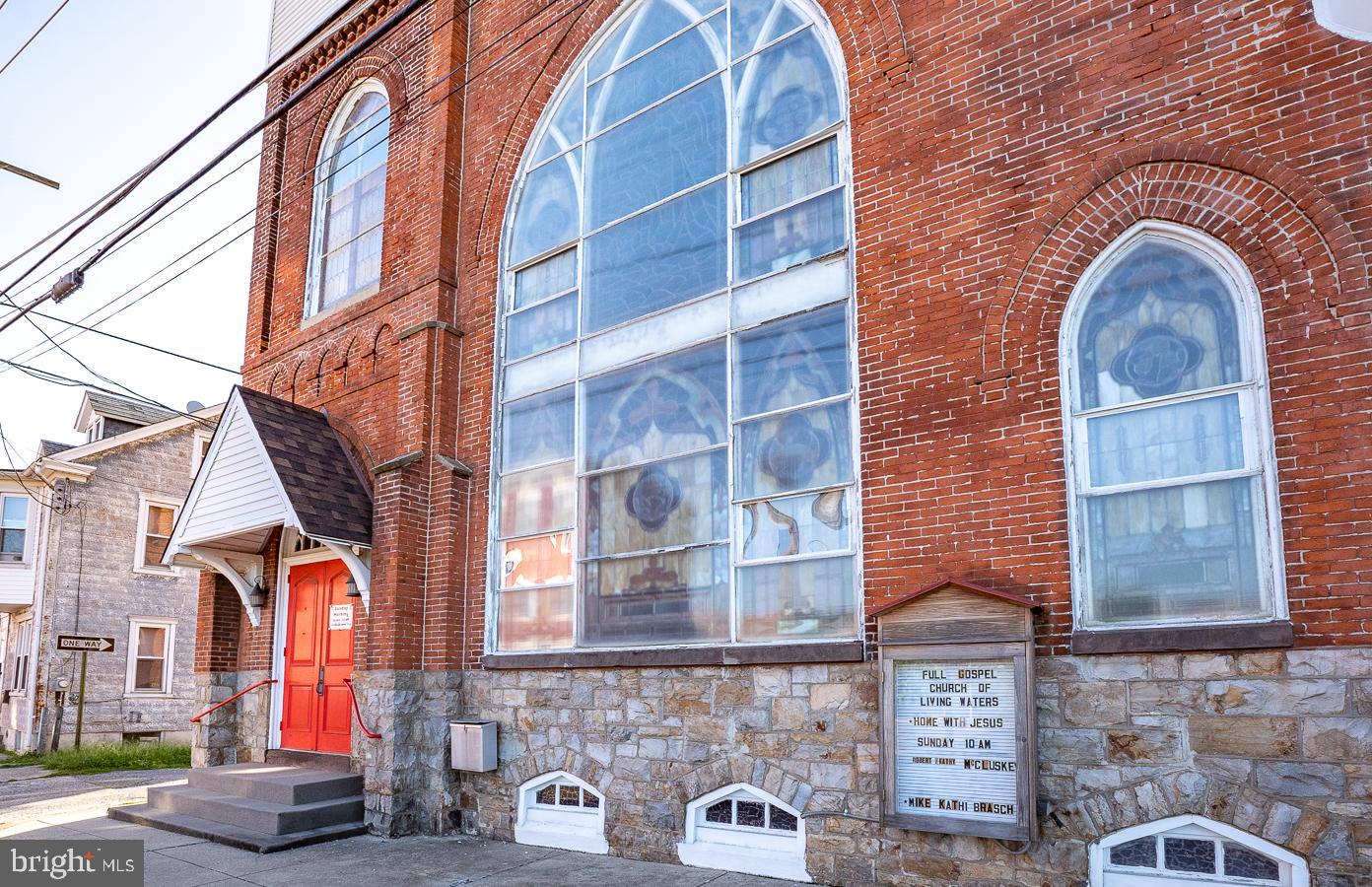 20 S WASHINGTON STREET