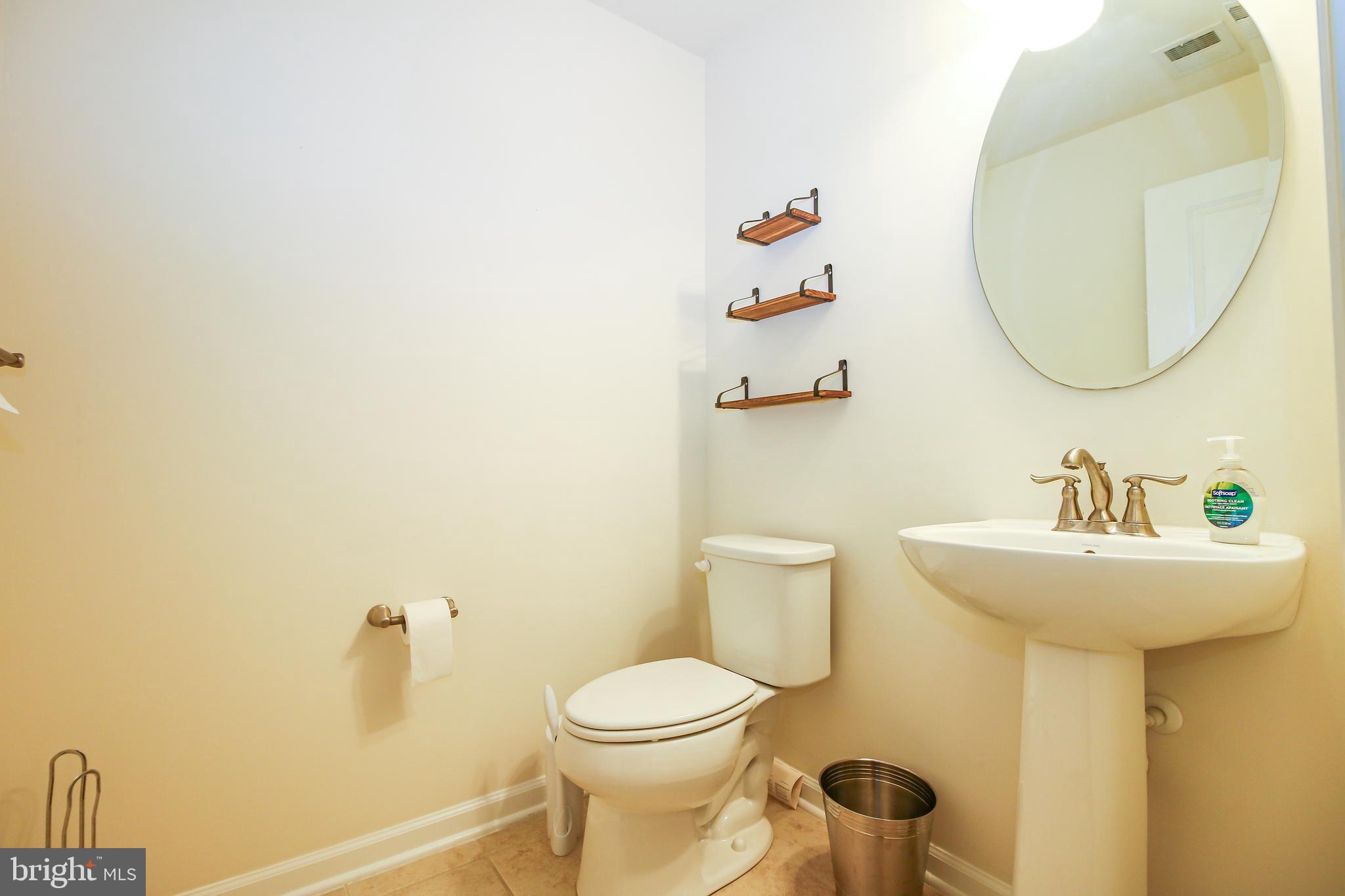 CREEKSIDE VILLAGE - Residential Lease