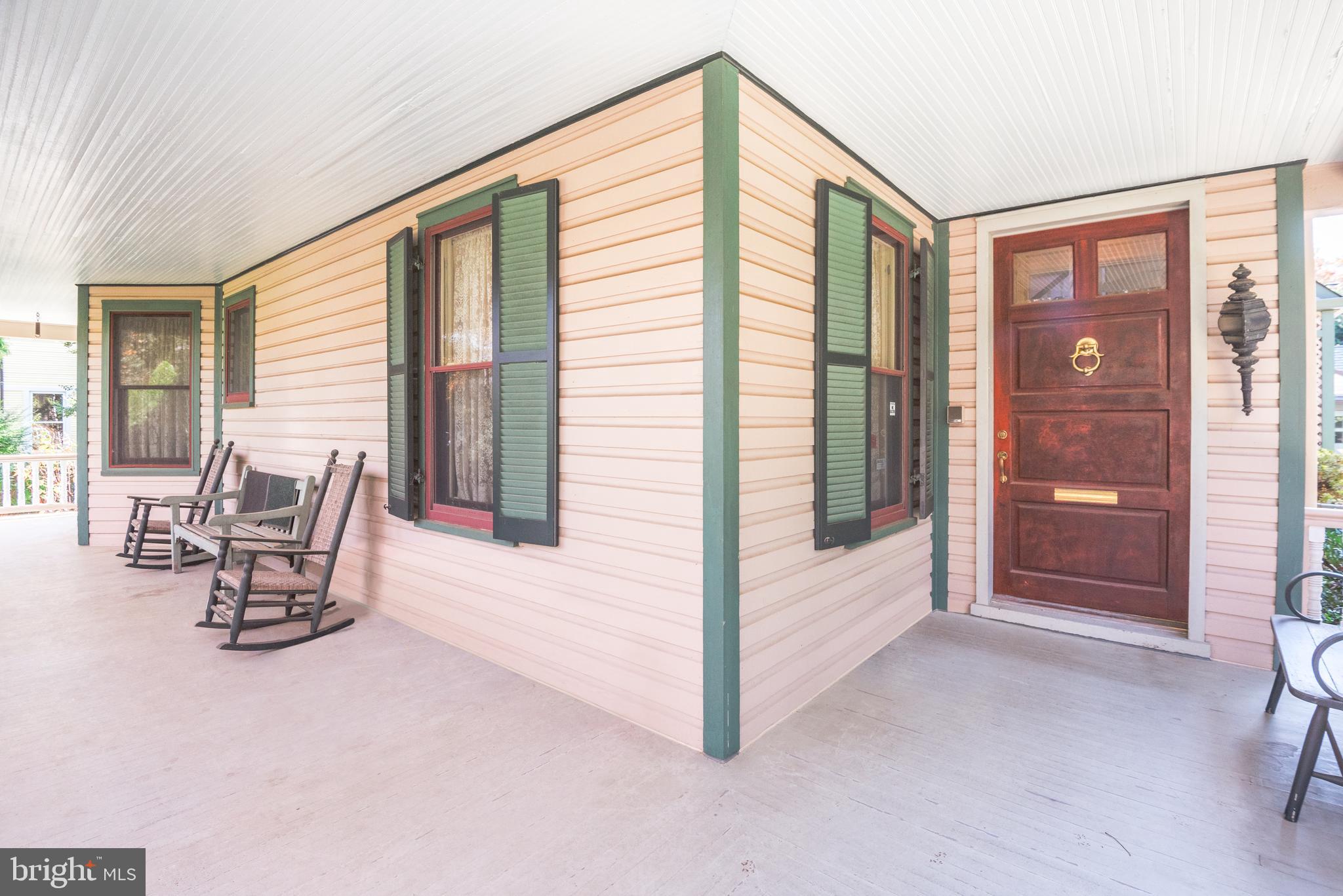 CHEVY CHASE VILLAGE - Residential