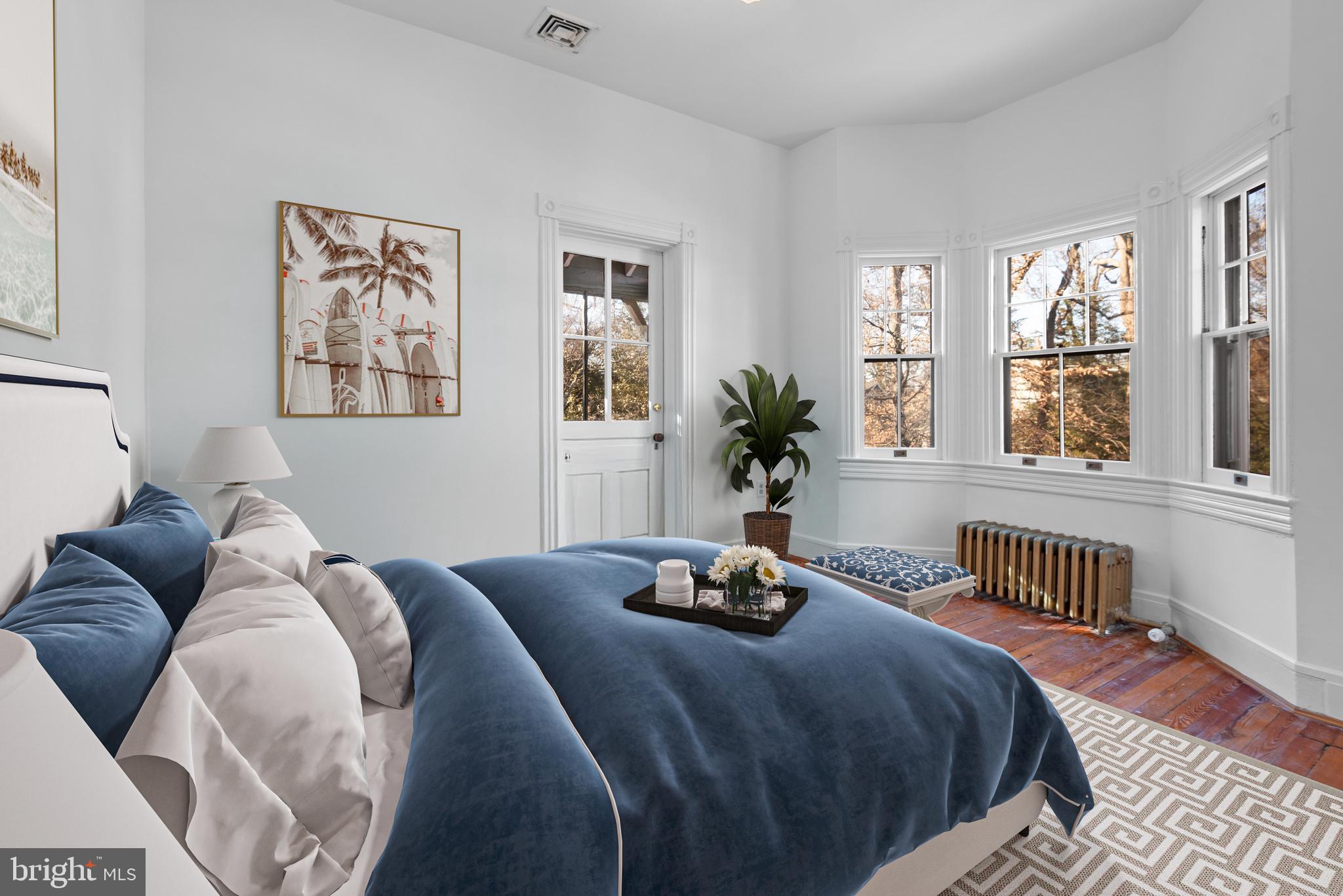 CHEVY CHASE VILLAGE - Residential