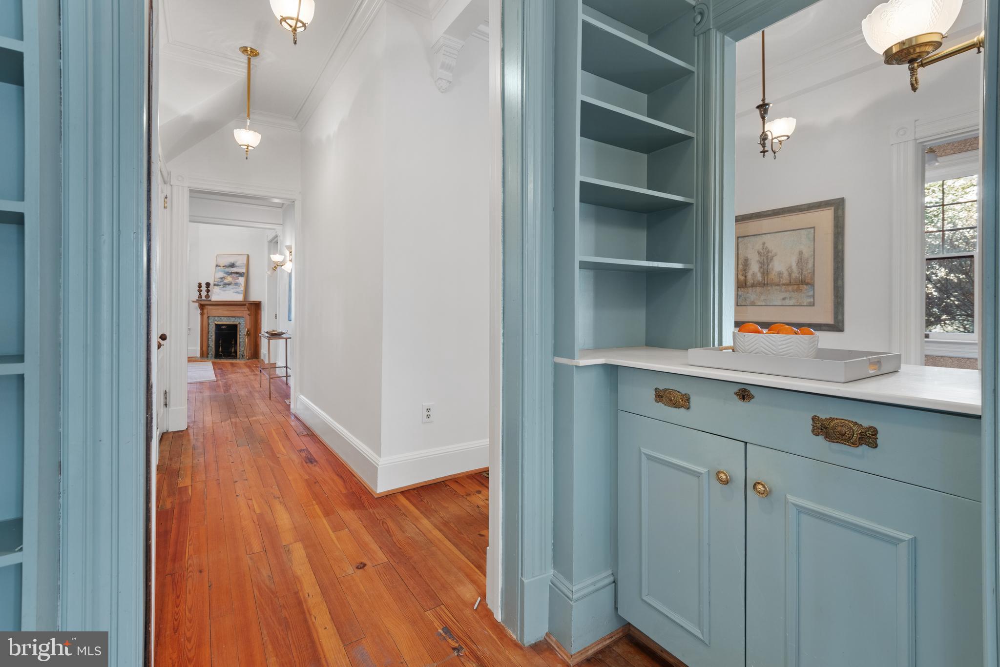 CHEVY CHASE VILLAGE - Residential