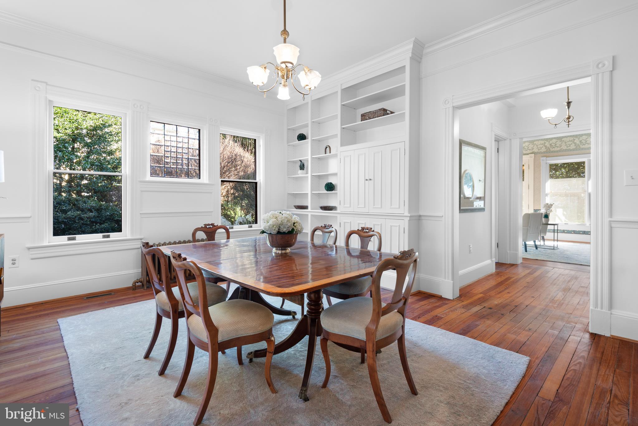 CHEVY CHASE VILLAGE - Residential