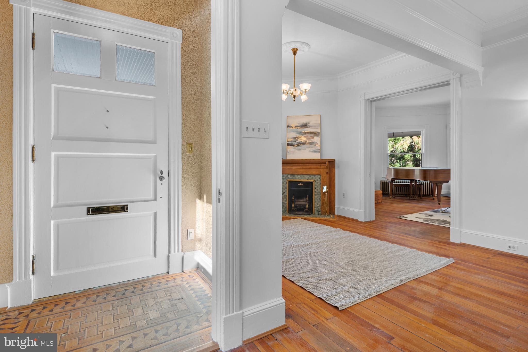 14 W KIRKE STREET