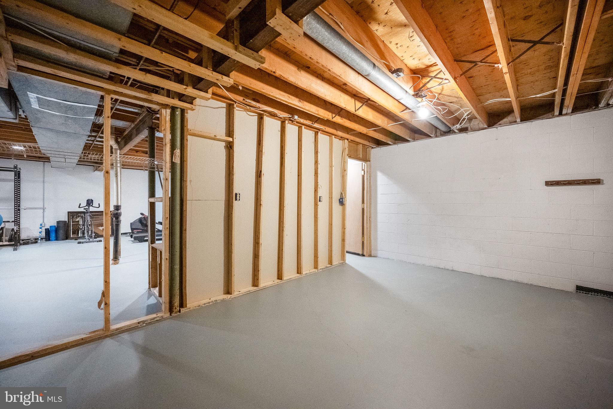 WESTLEIGH - Residential