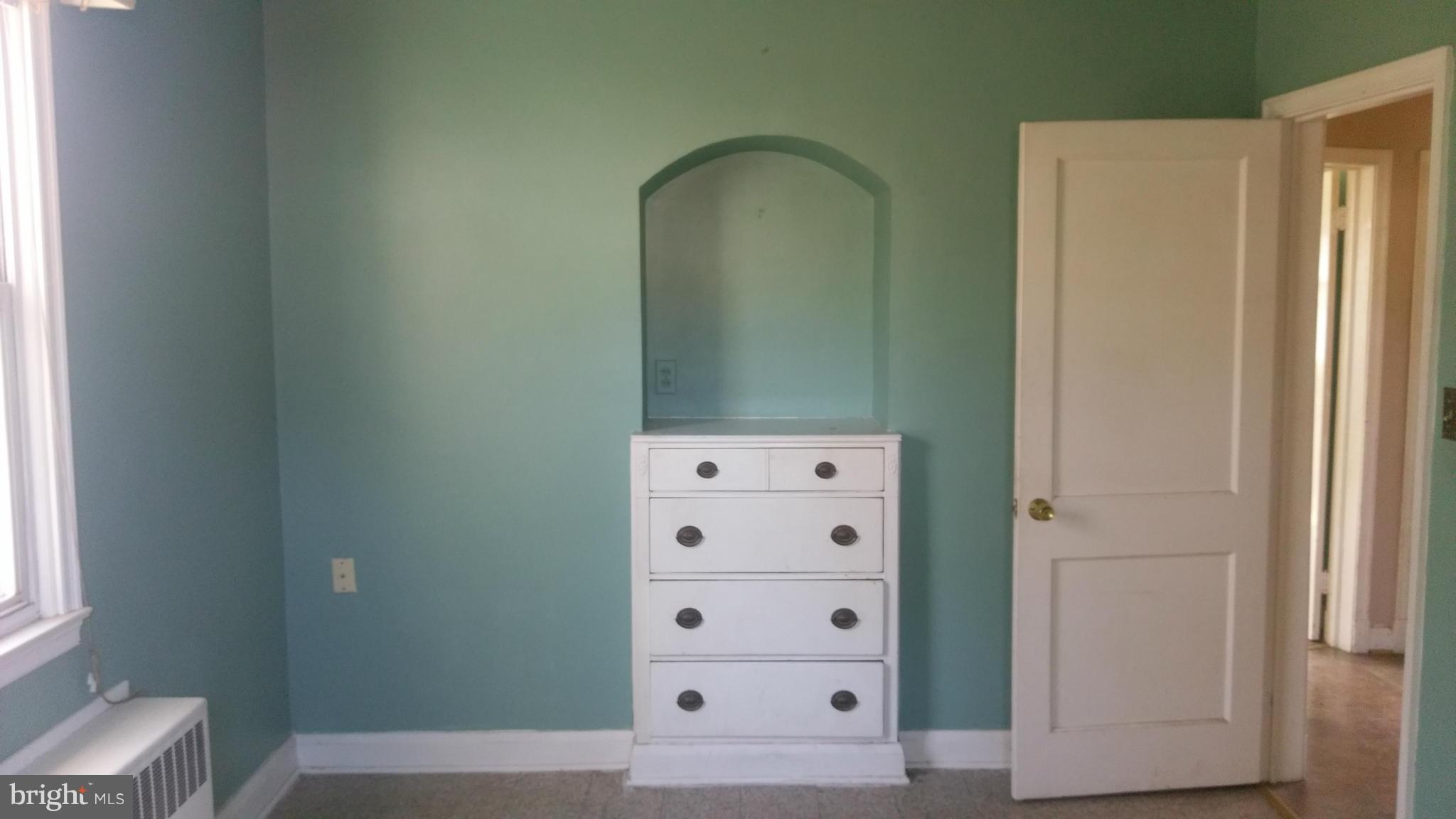 HILLENDALE PARK - Residential