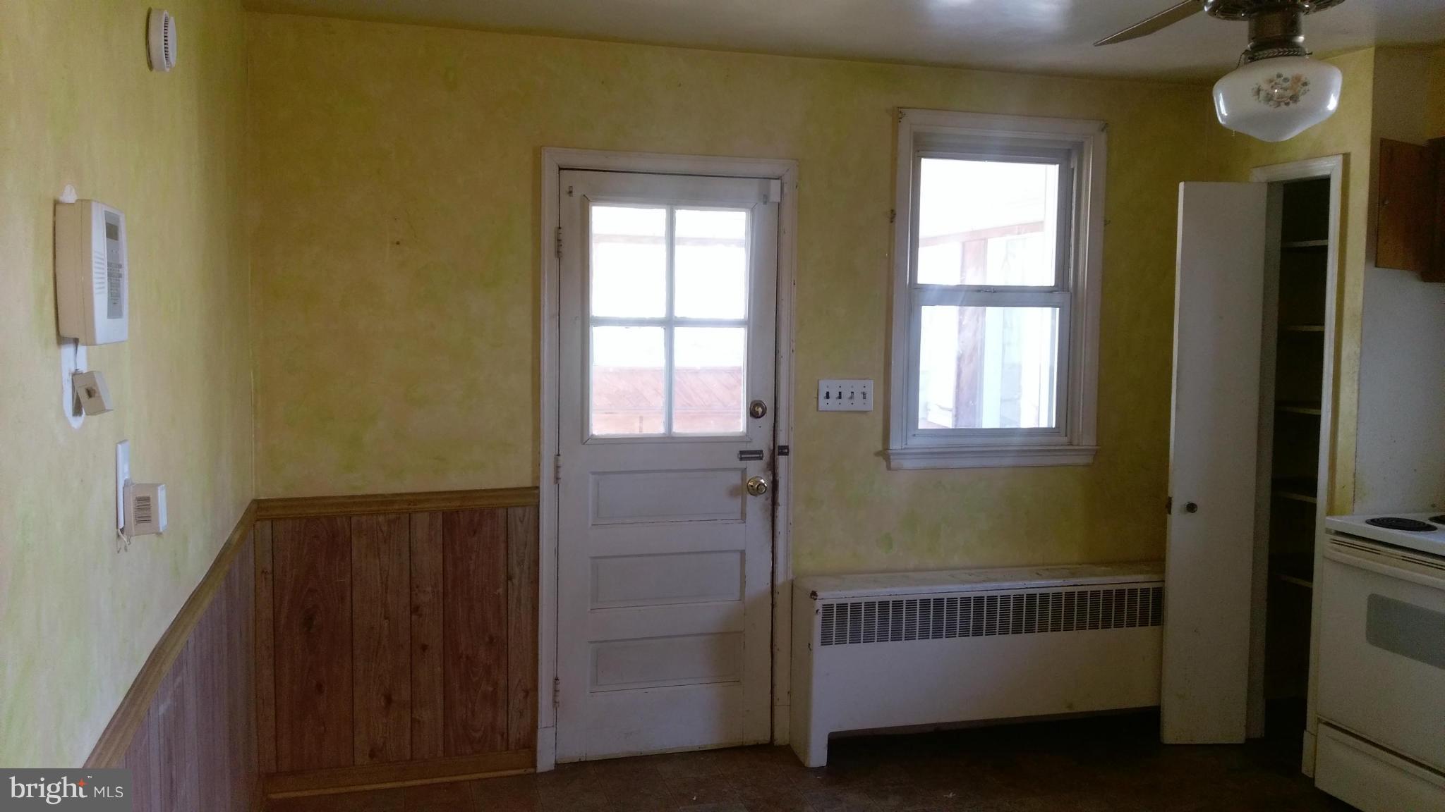 HILLENDALE PARK - Residential