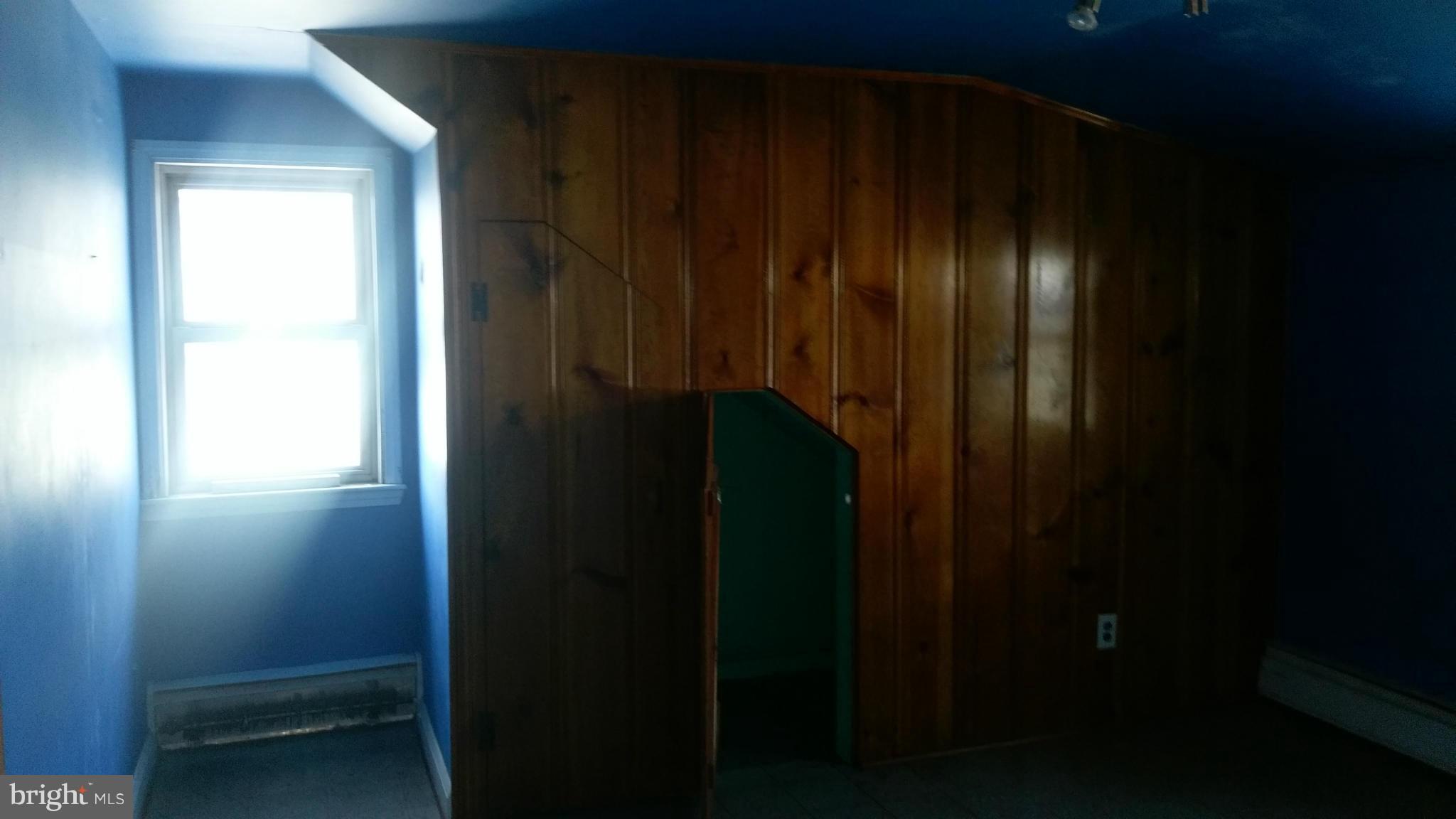 HILLENDALE PARK - Residential