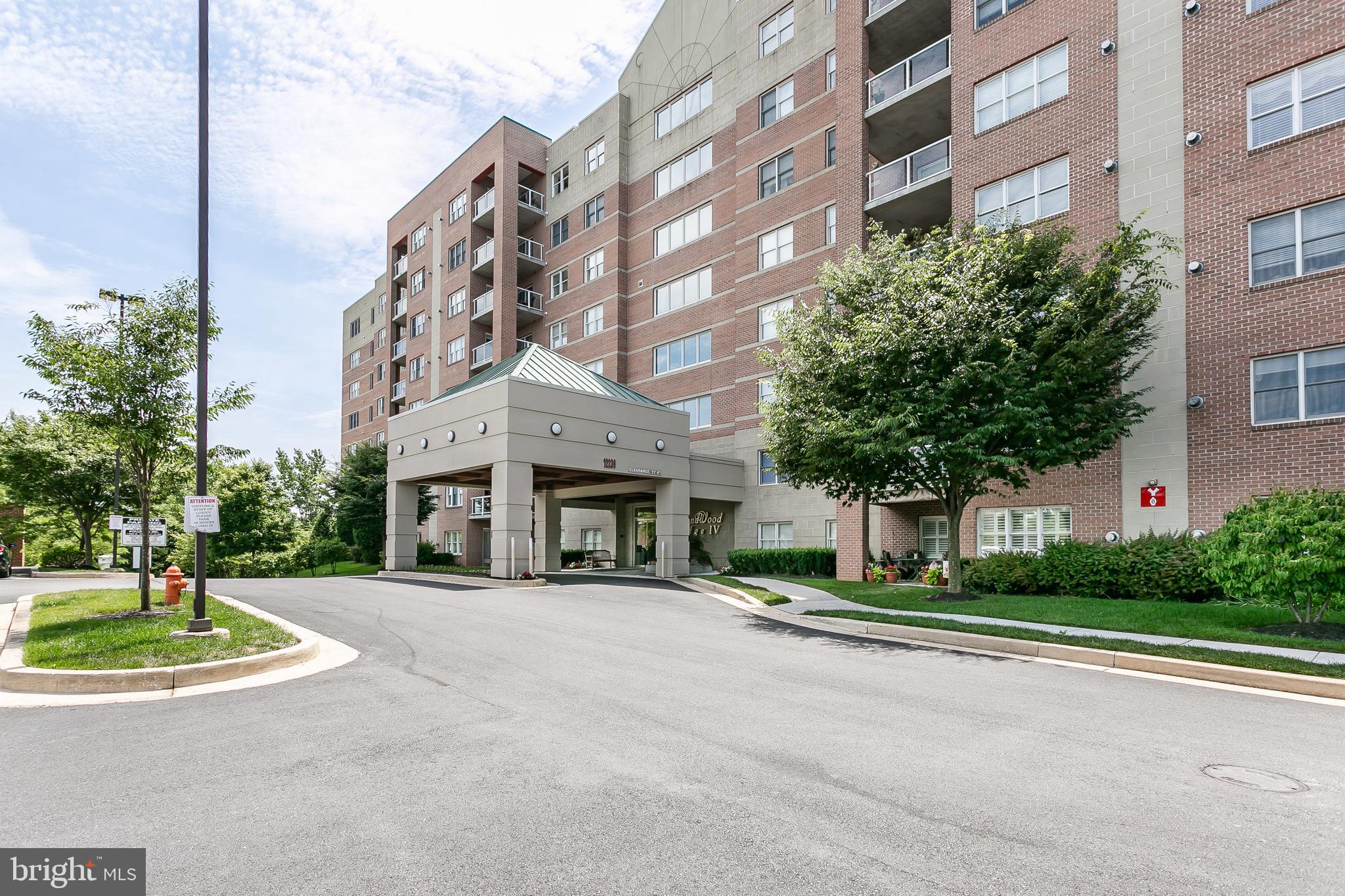 ROUNDWOOD RIDGE - Residential