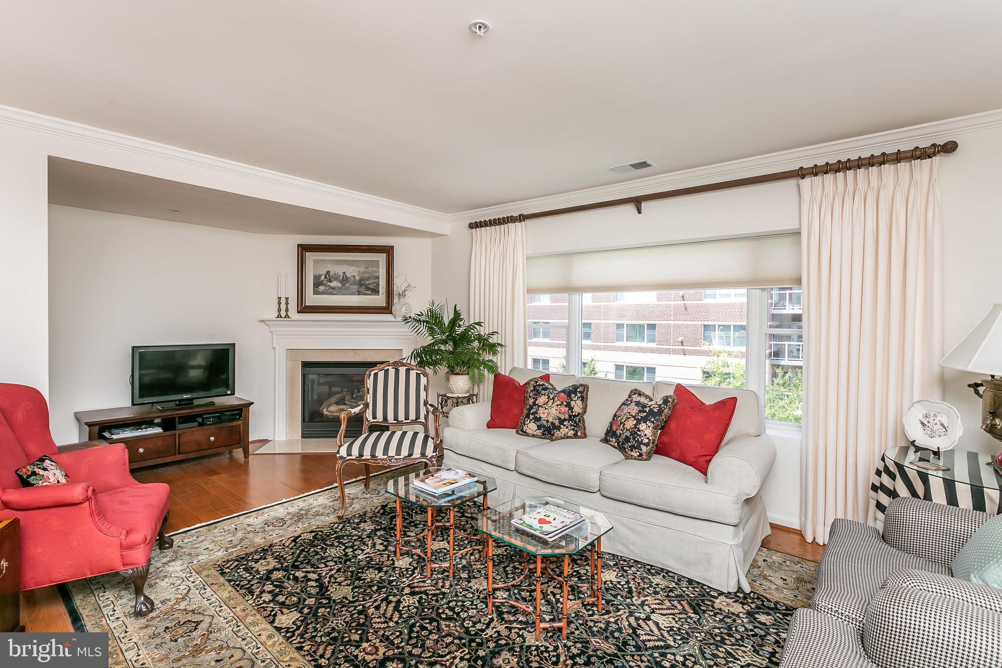 ROUNDWOOD RIDGE - Residential