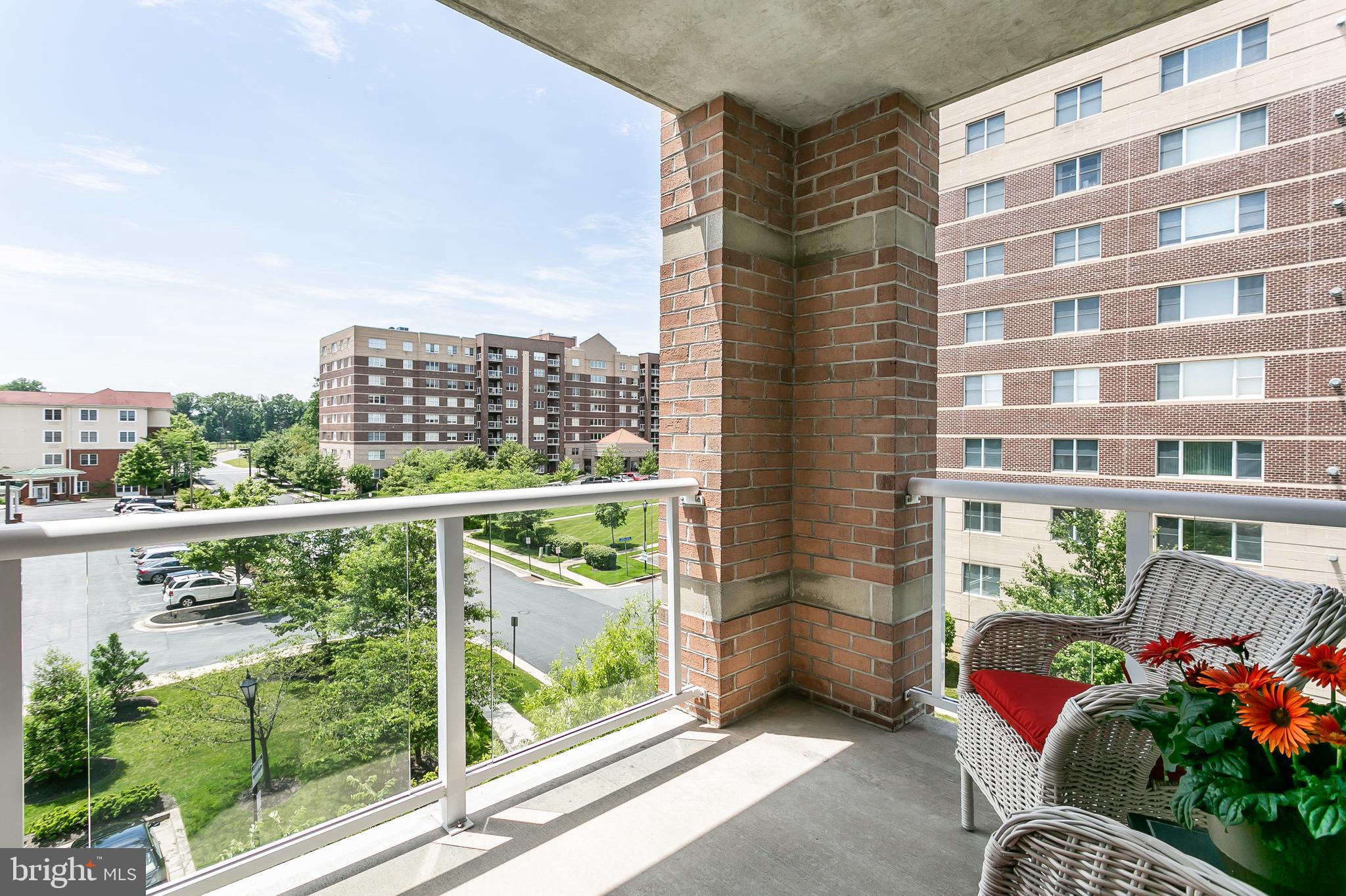 ROUNDWOOD RIDGE - Residential