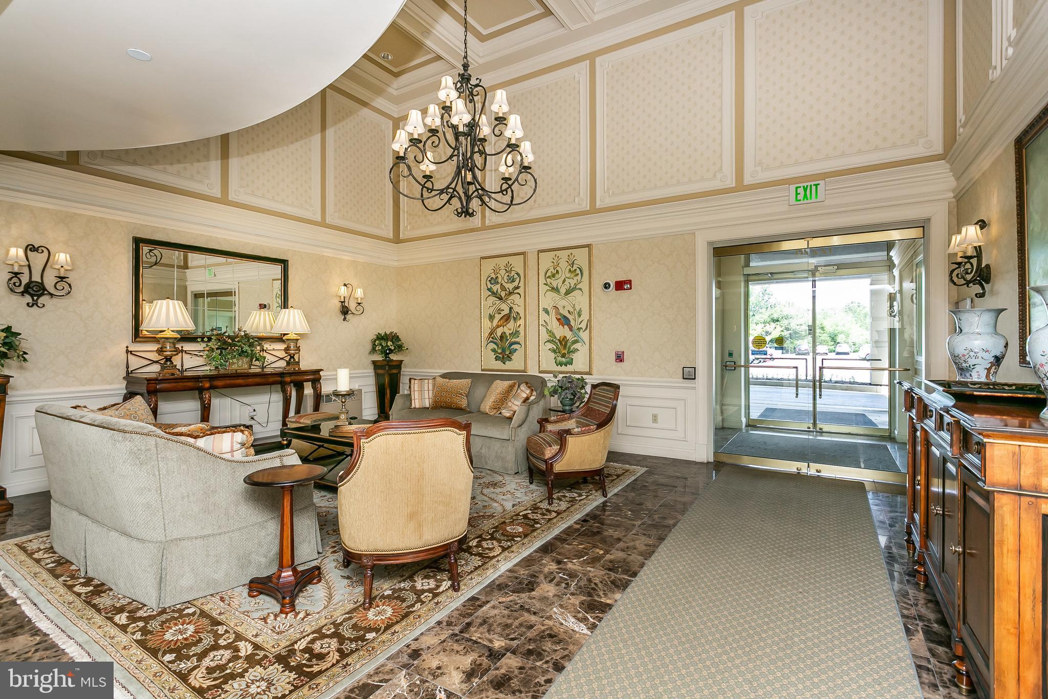 ROUNDWOOD RIDGE - Residential