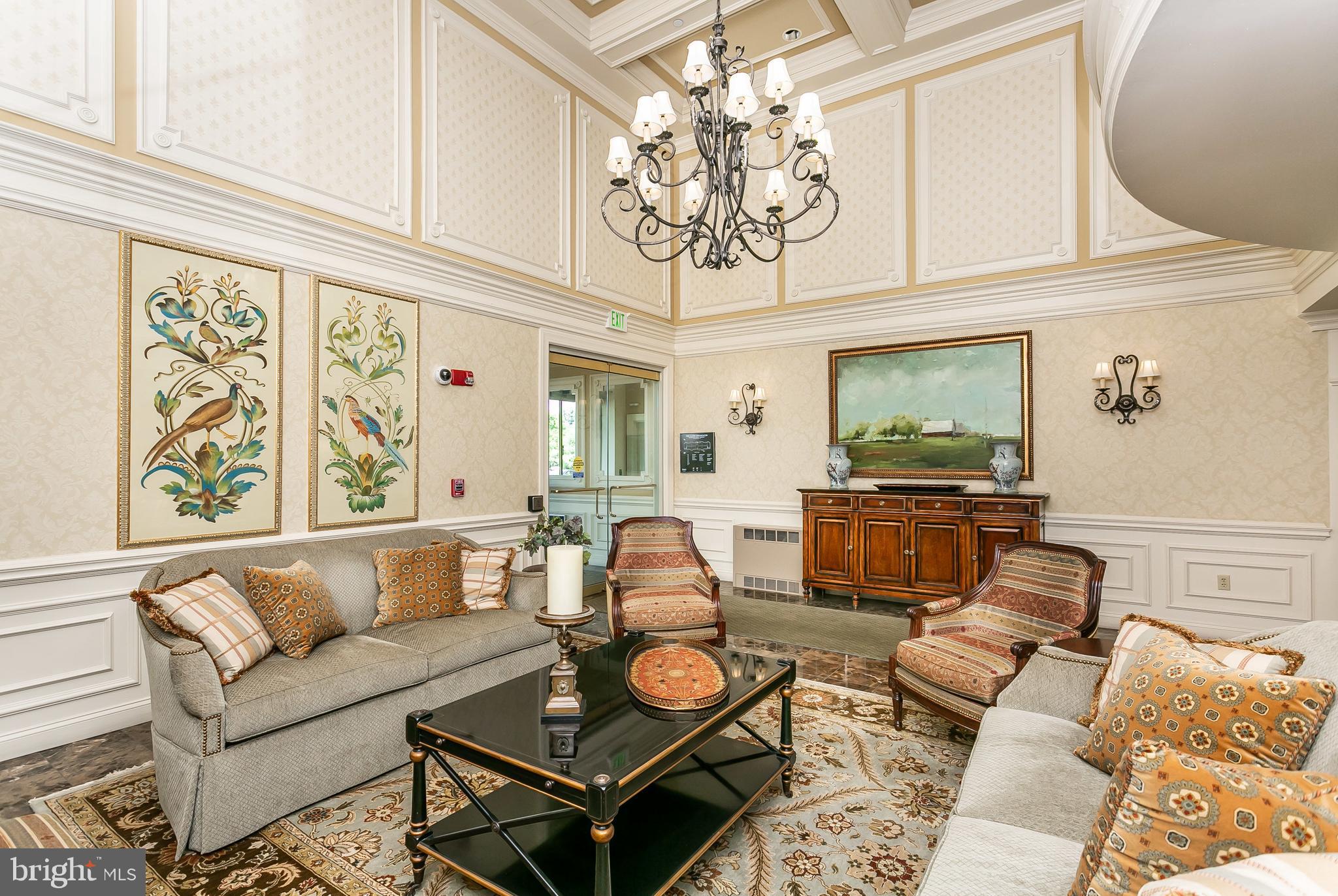 ROUNDWOOD RIDGE - Residential