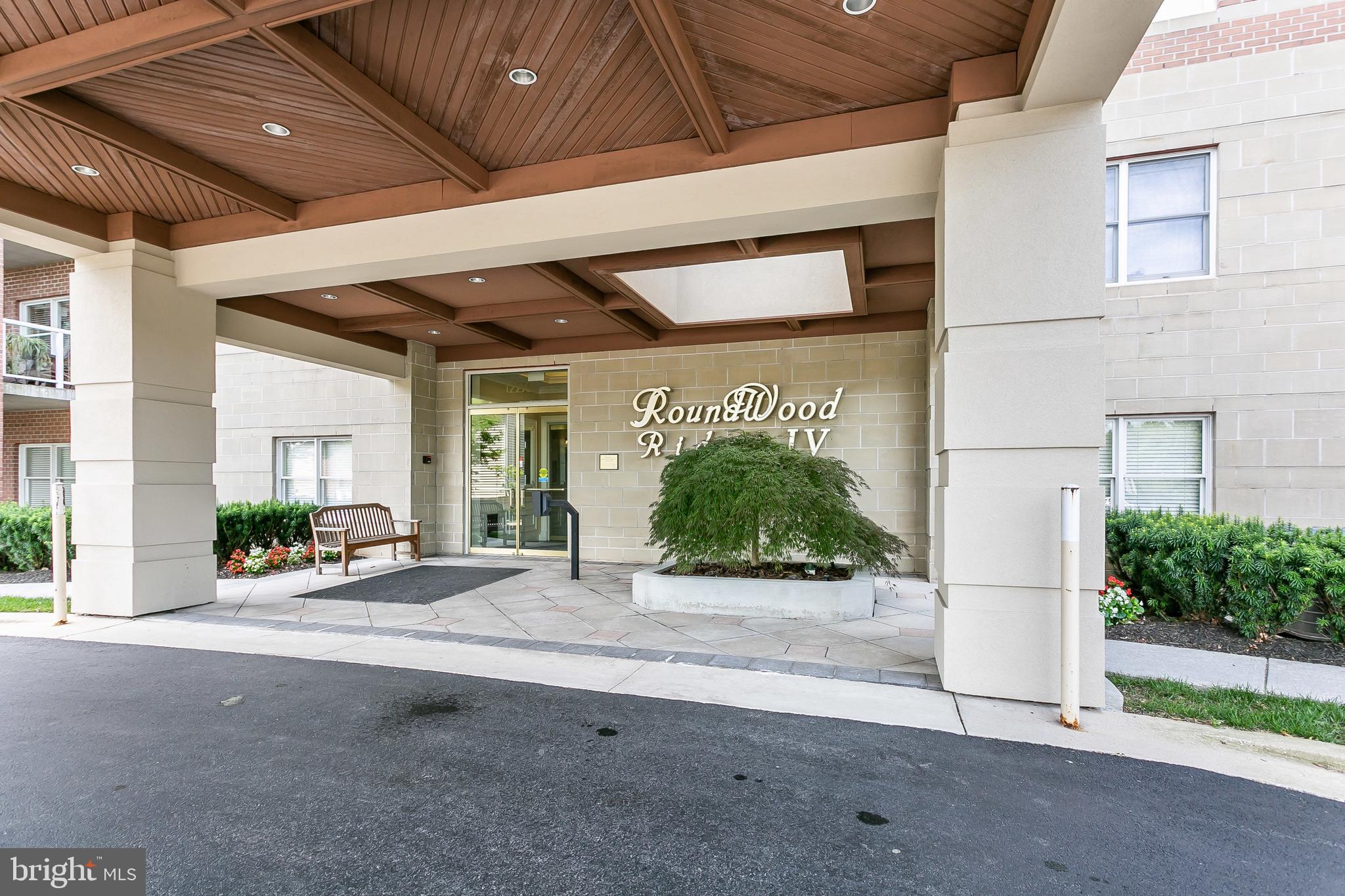 ROUNDWOOD RIDGE - Residential