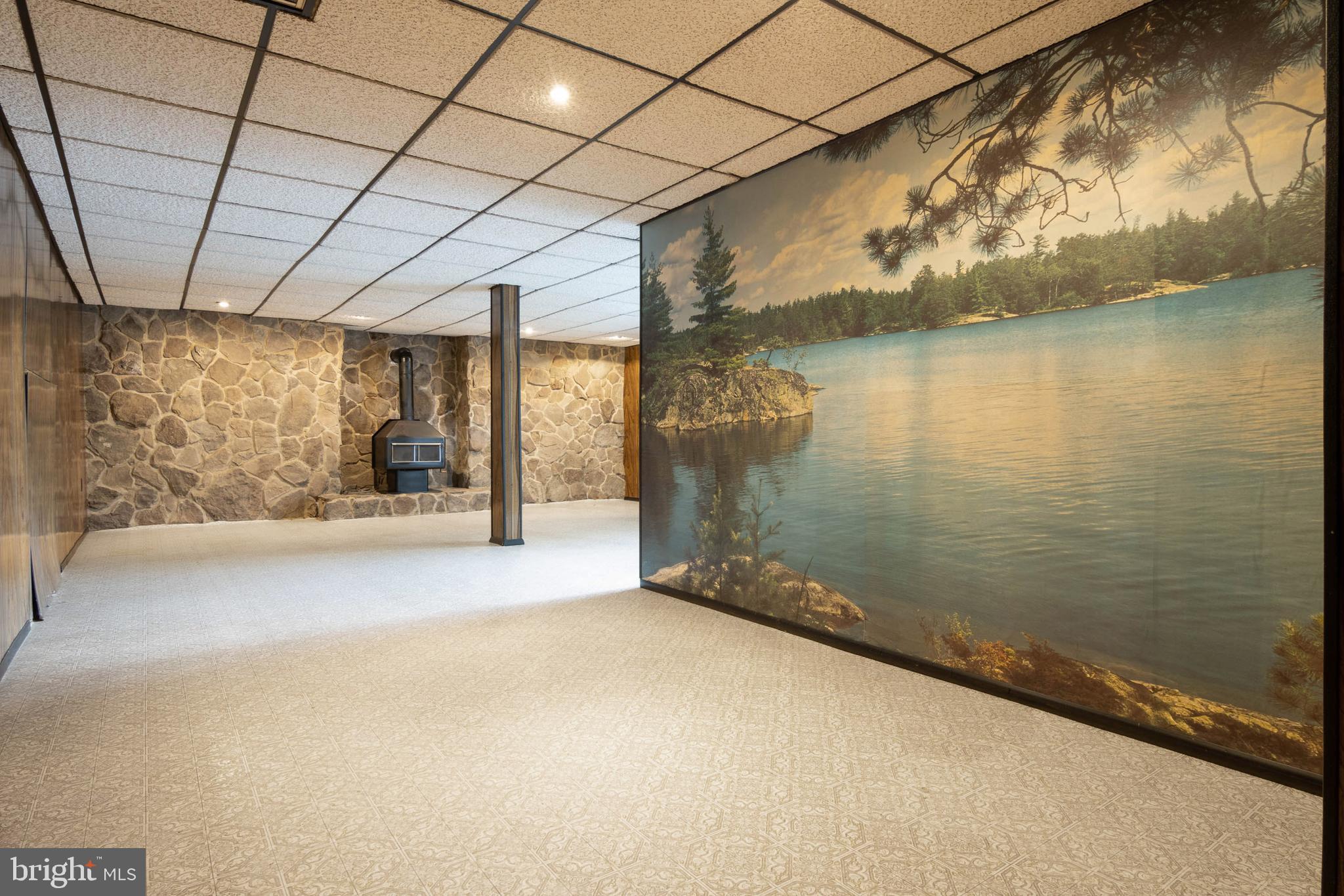 LAKE SHORE - Residential