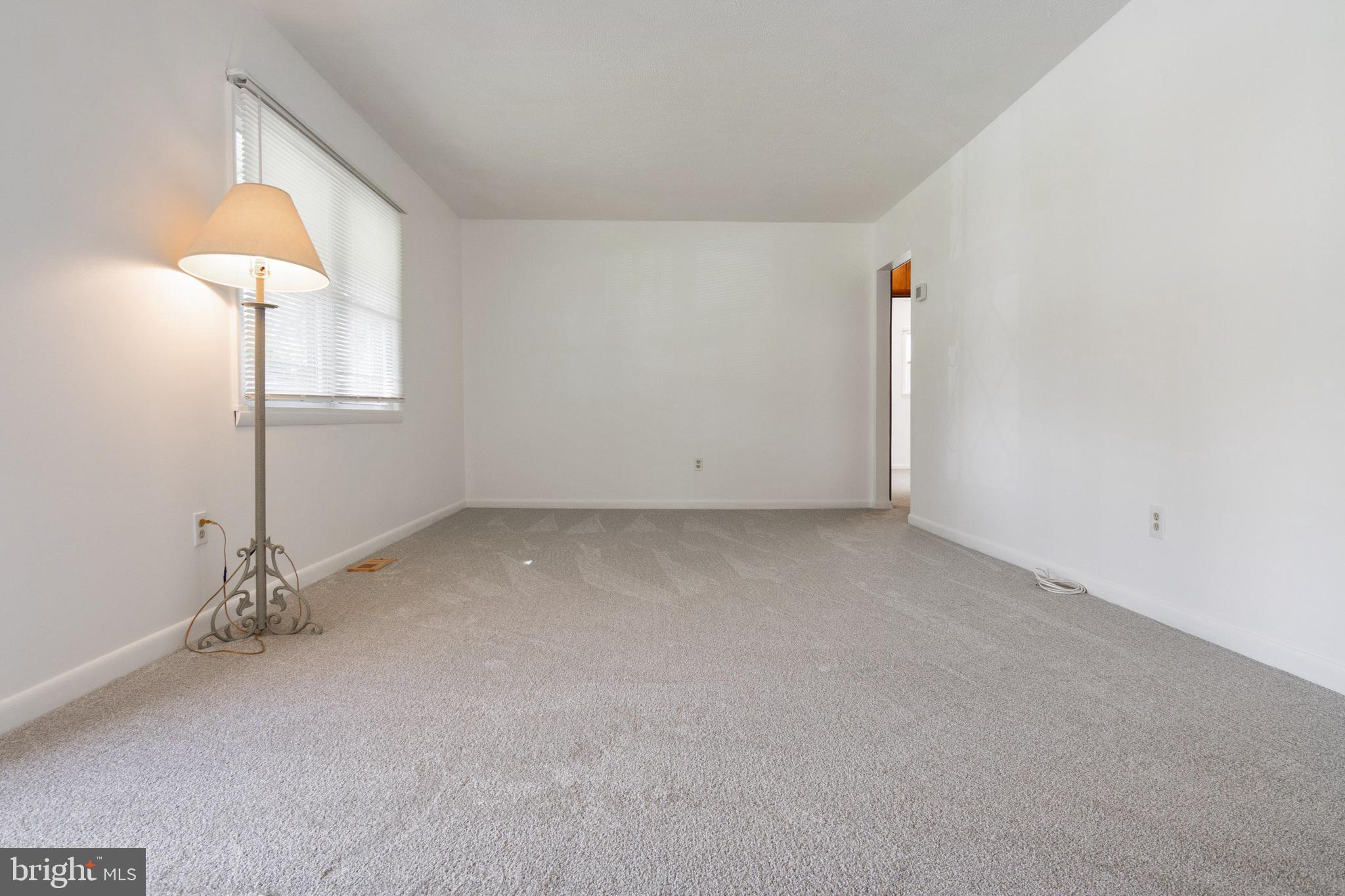 LAKE SHORE - Residential