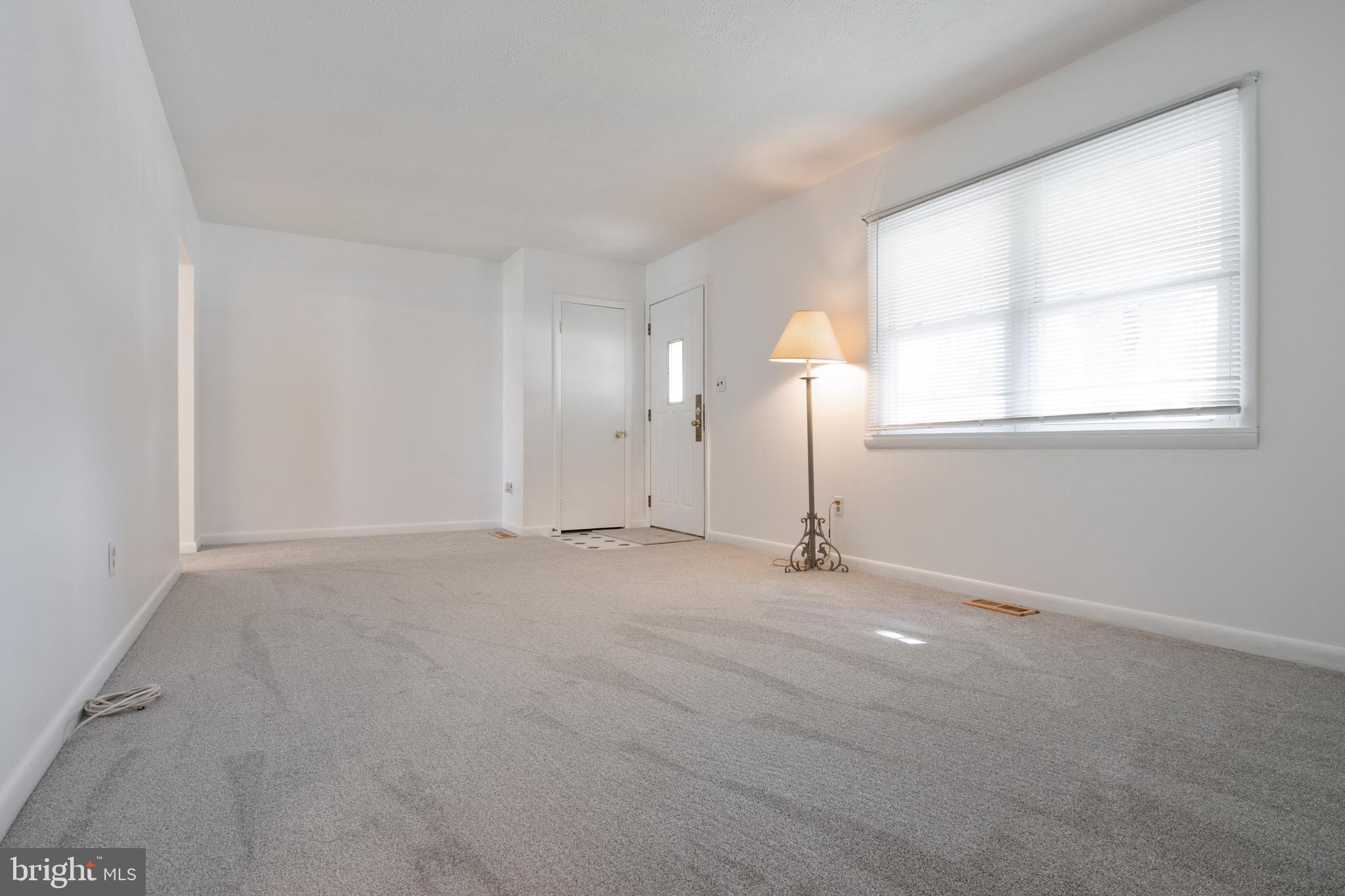 LAKE SHORE - Residential