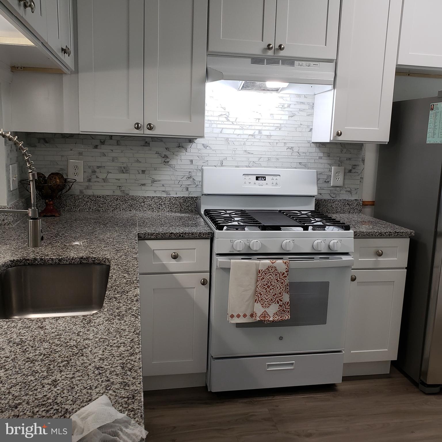 HIGHLAND MEWS - Residential