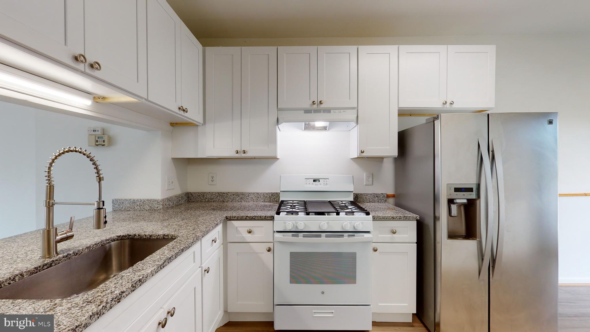 HIGHLAND MEWS - Residential