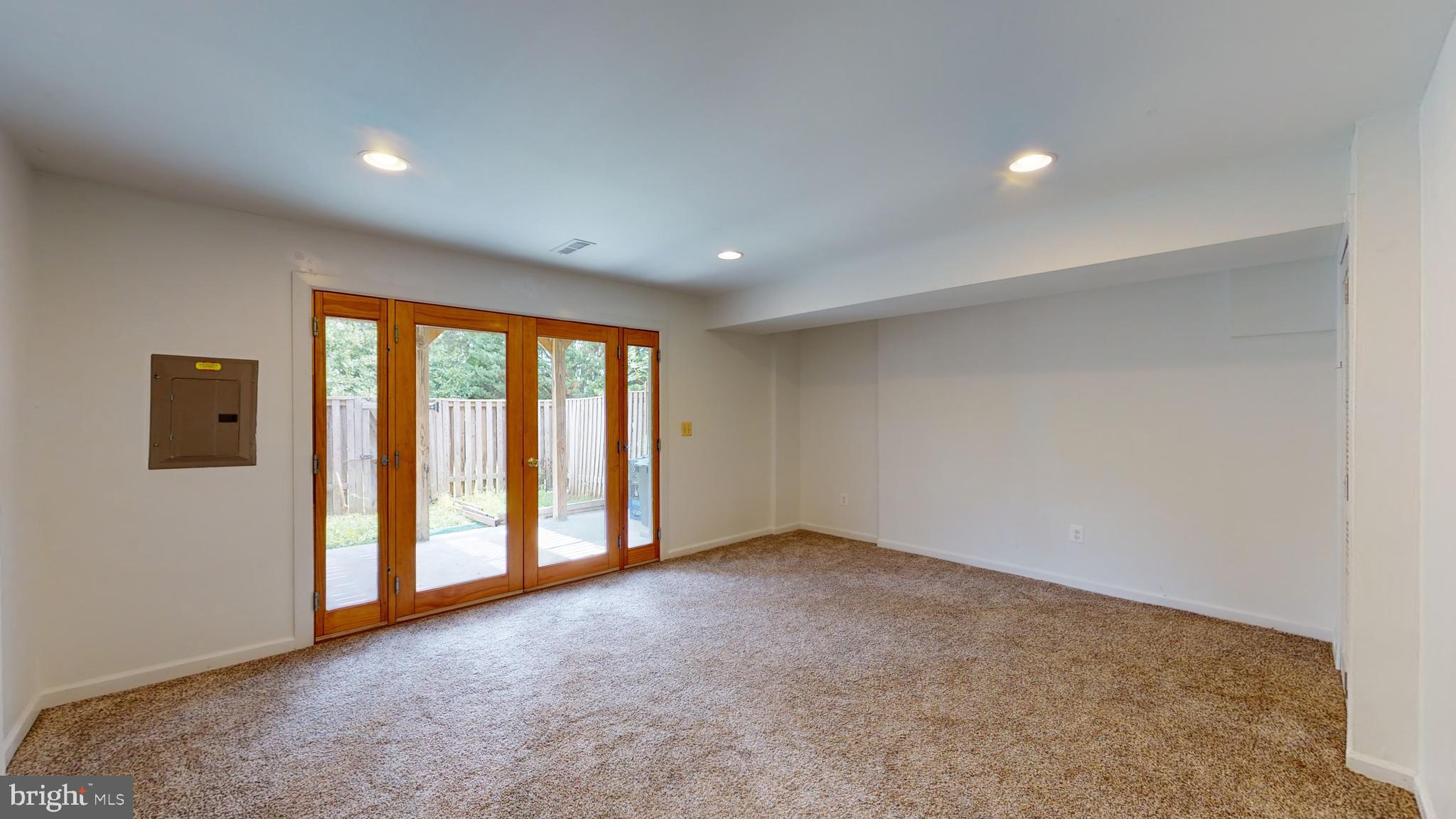 HIGHLAND MEWS - Residential