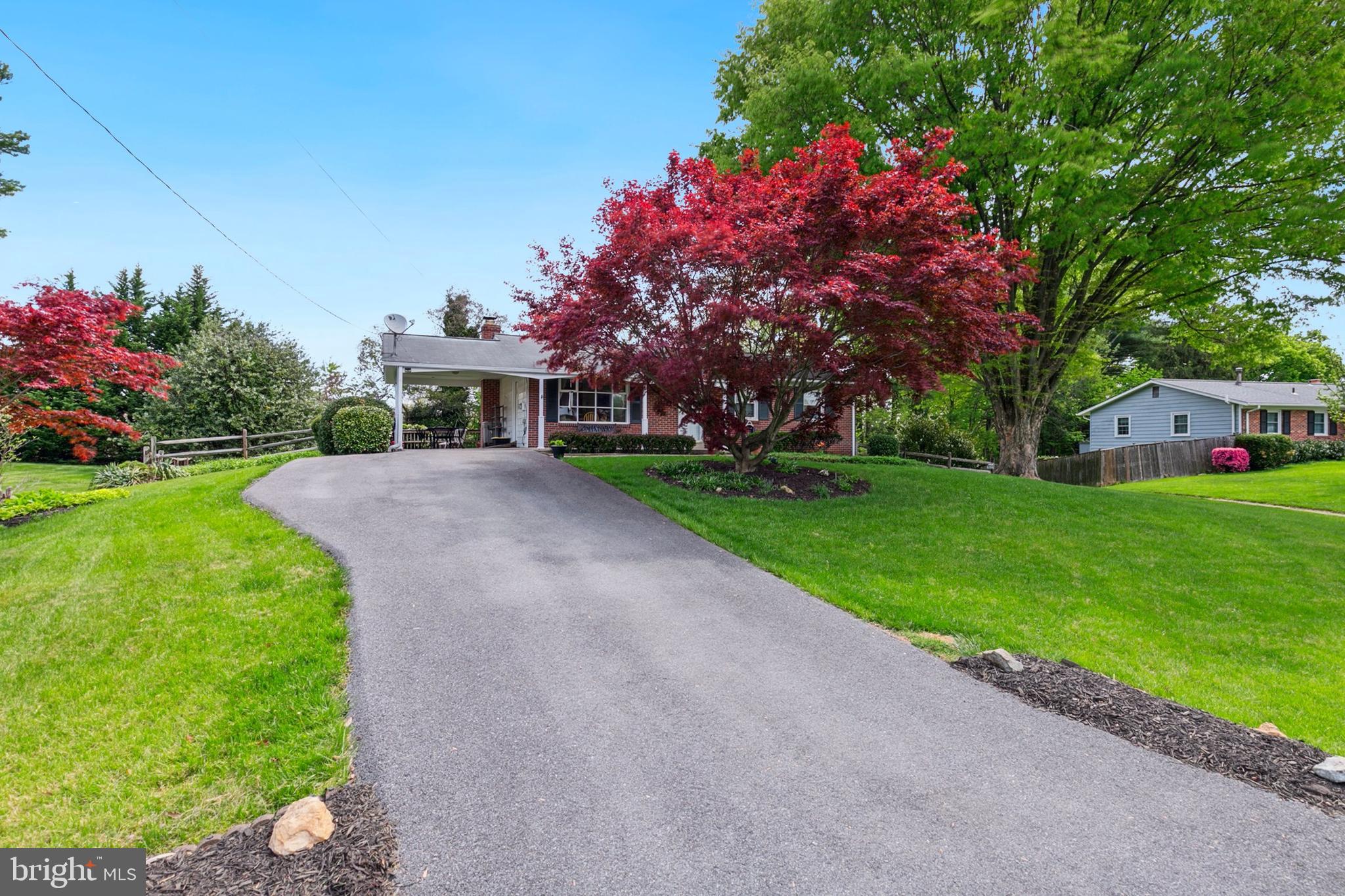 MILL CREEK TOWNE - Residential