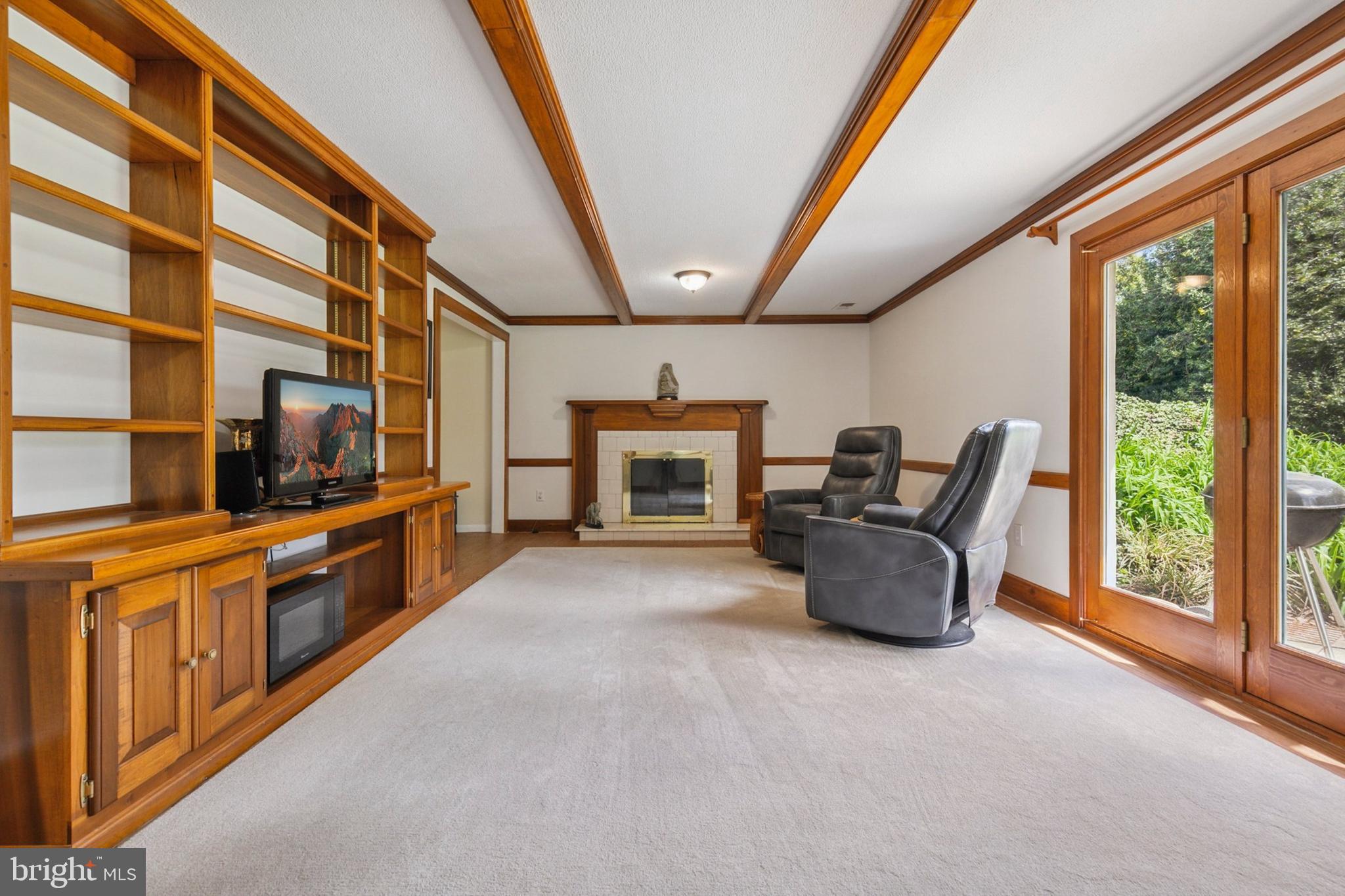 MILL CREEK TOWNE - Residential