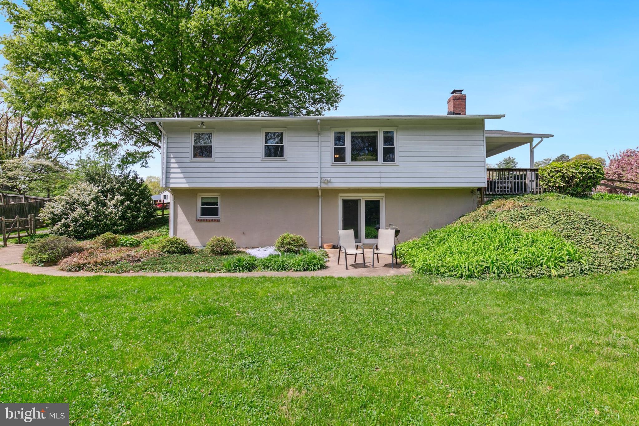 MILL CREEK TOWNE - Residential