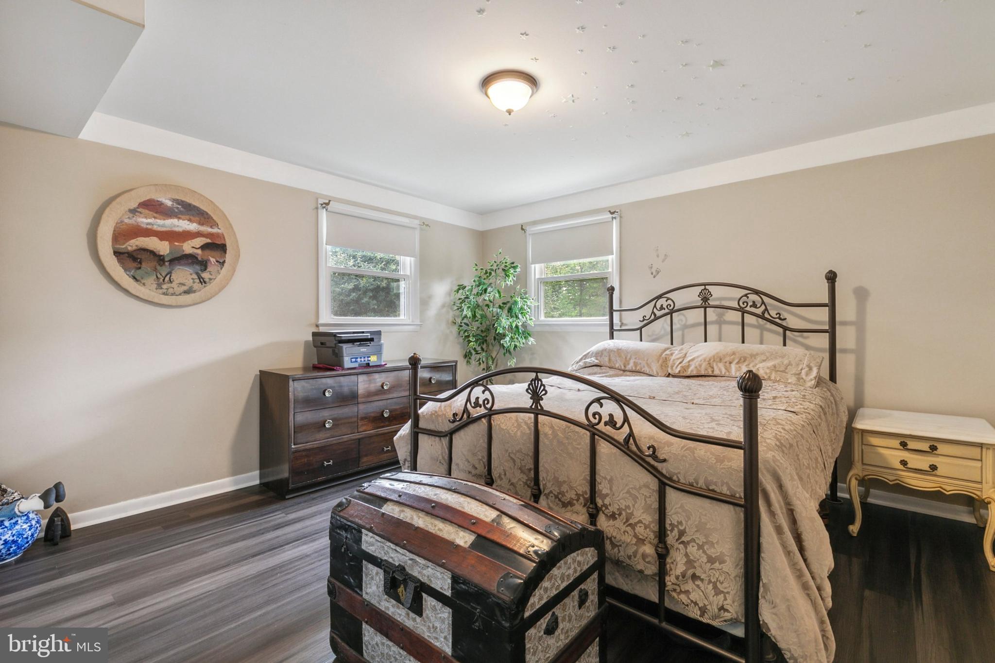 MILL CREEK TOWNE - Residential